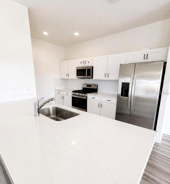 2440 Bowling Ter Property Photo 8