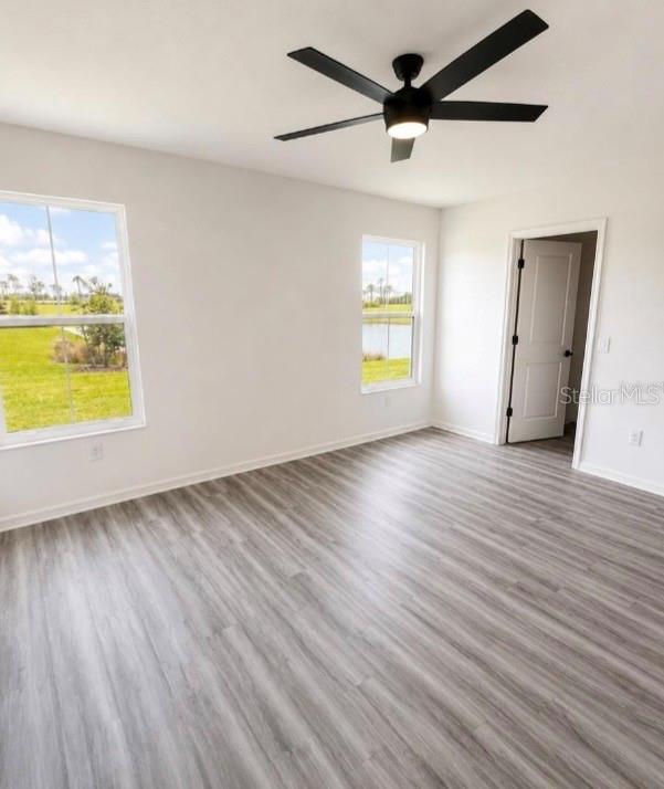 2440 Bowling Ter Property Photo 10