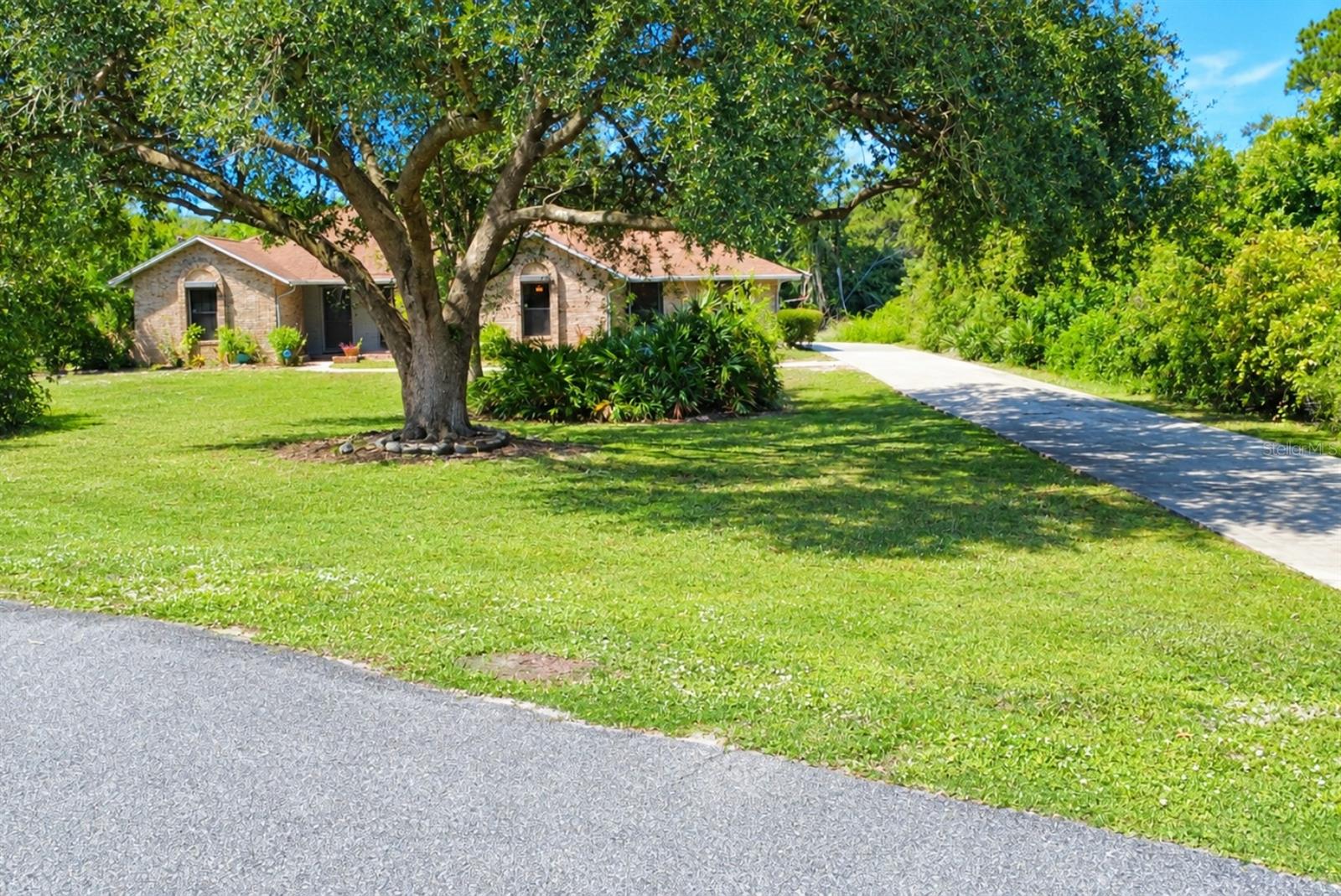 2510 Merri Oaks Ct Property Photo 1