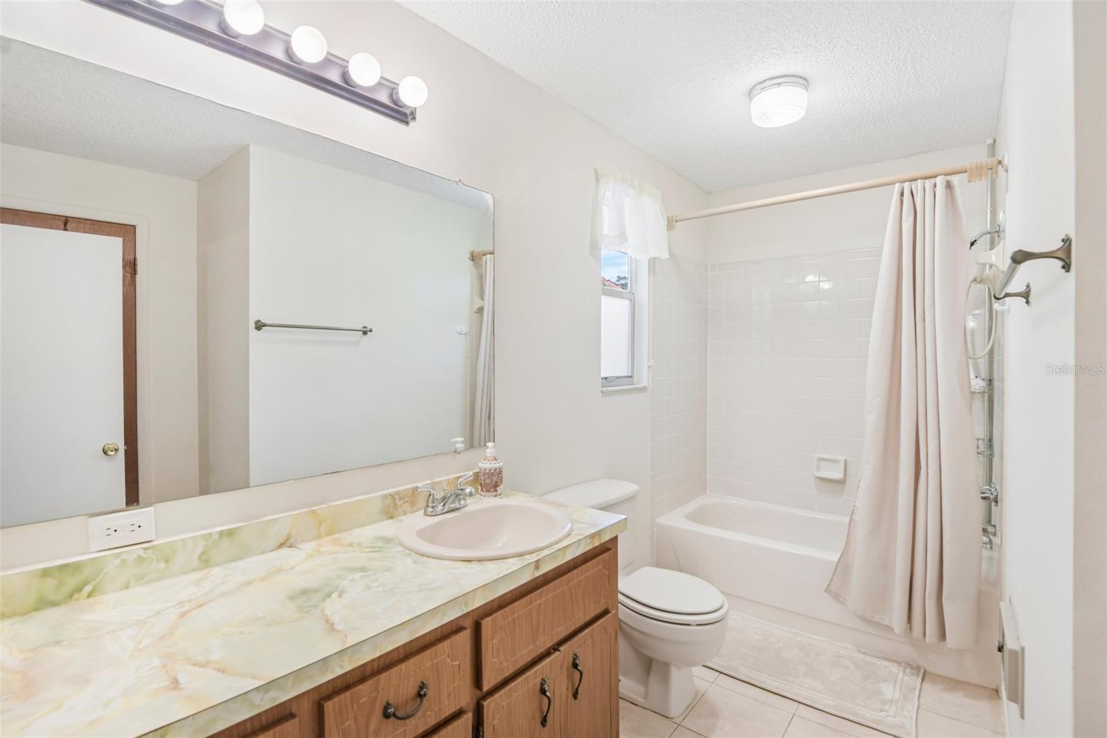 8560 Cr 638 Property Photo 23