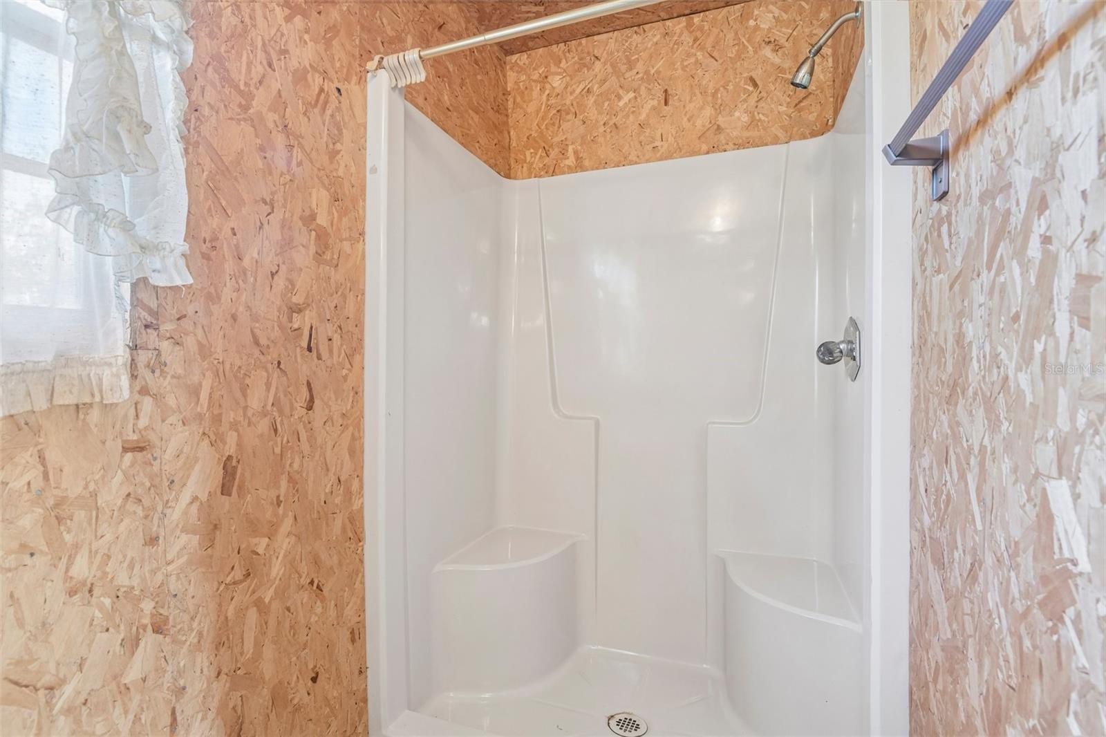 8560 Cr 638 Property Photo 30