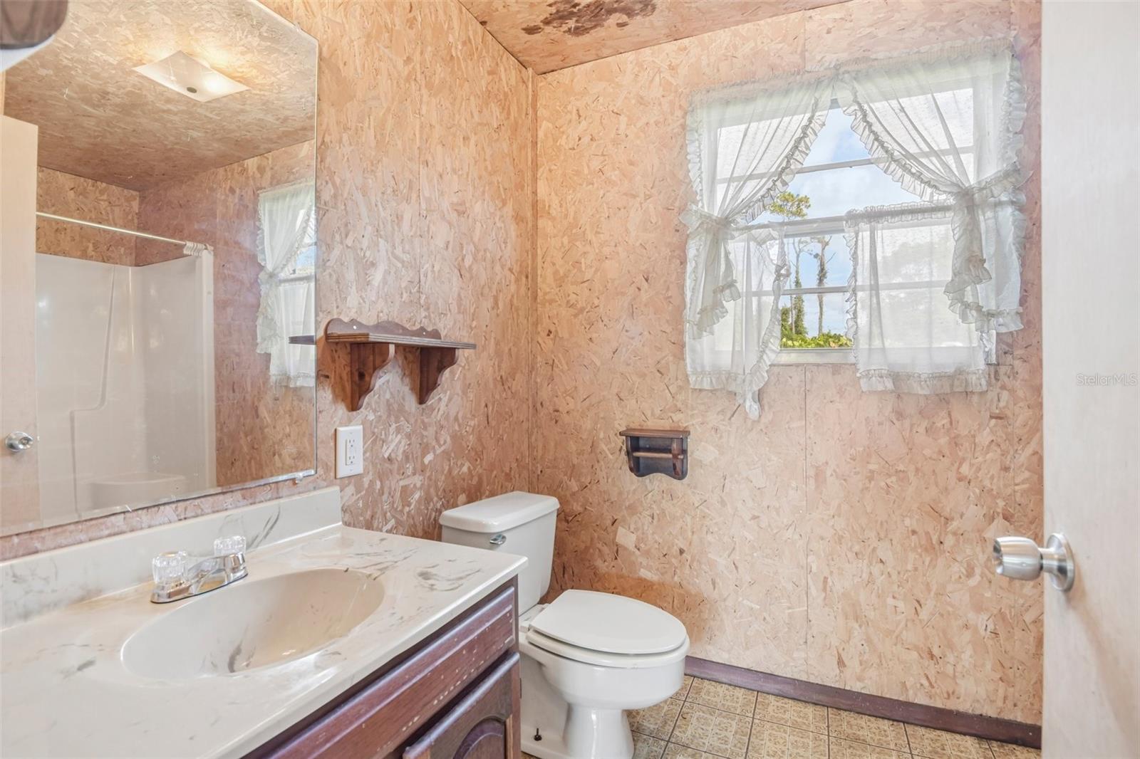 8560 Cr 638 Property Photo 31