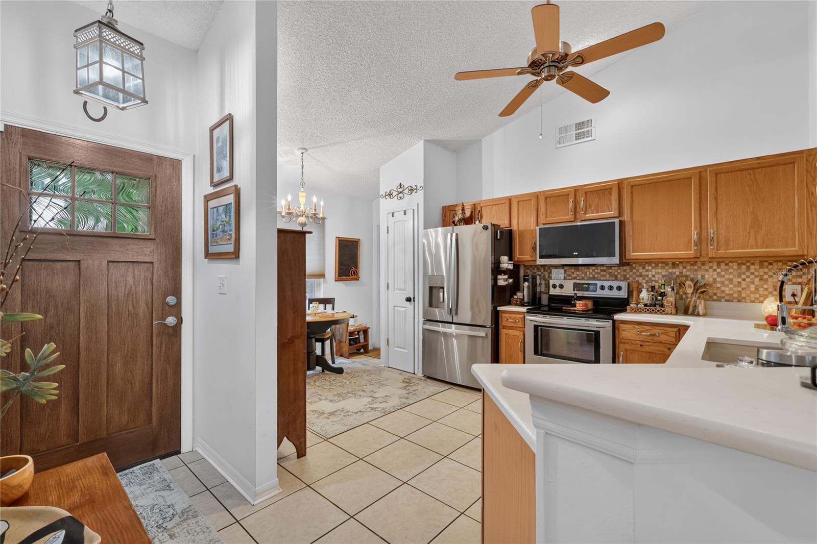2670 Winchester Cir Property Photo 4