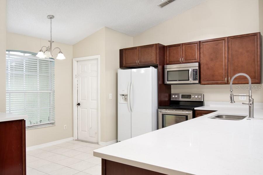 11855 Clair Pl Property Photo 7