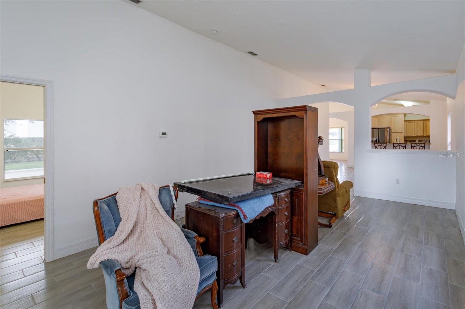 2614 Caithness Way Property Photo 4
