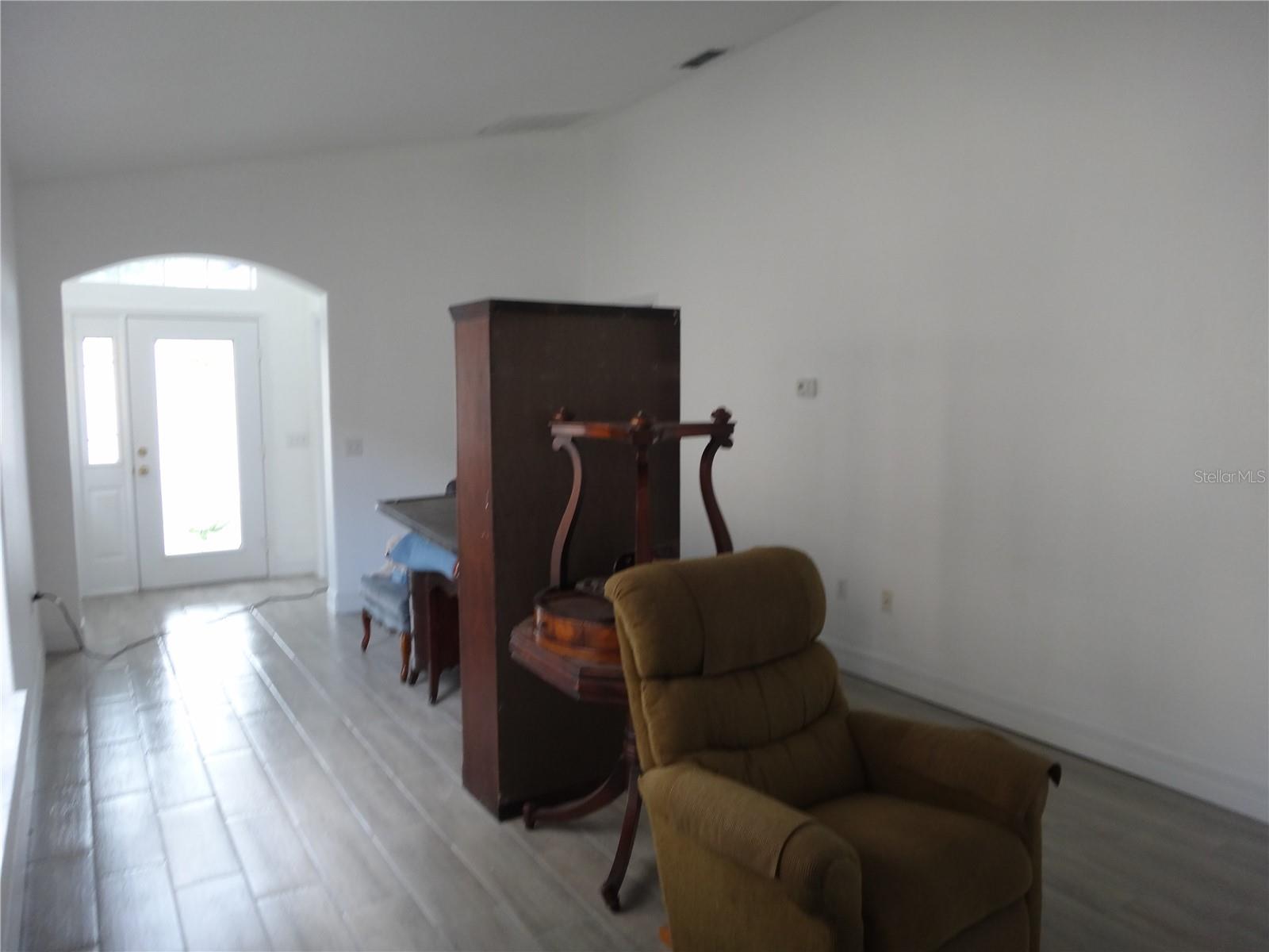 2614 Caithness Way Property Photo 7