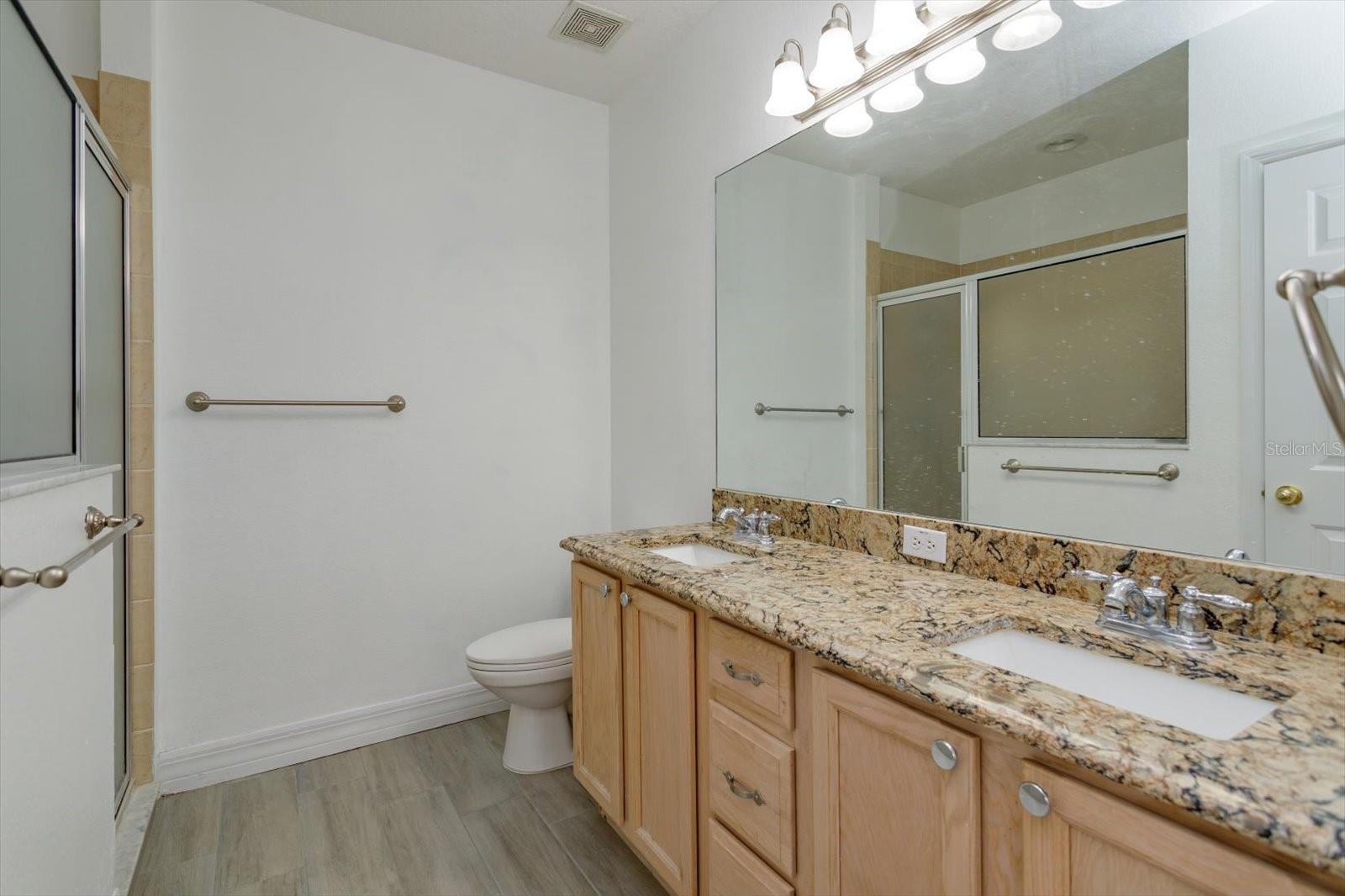 2614 Caithness Way Property Photo 17