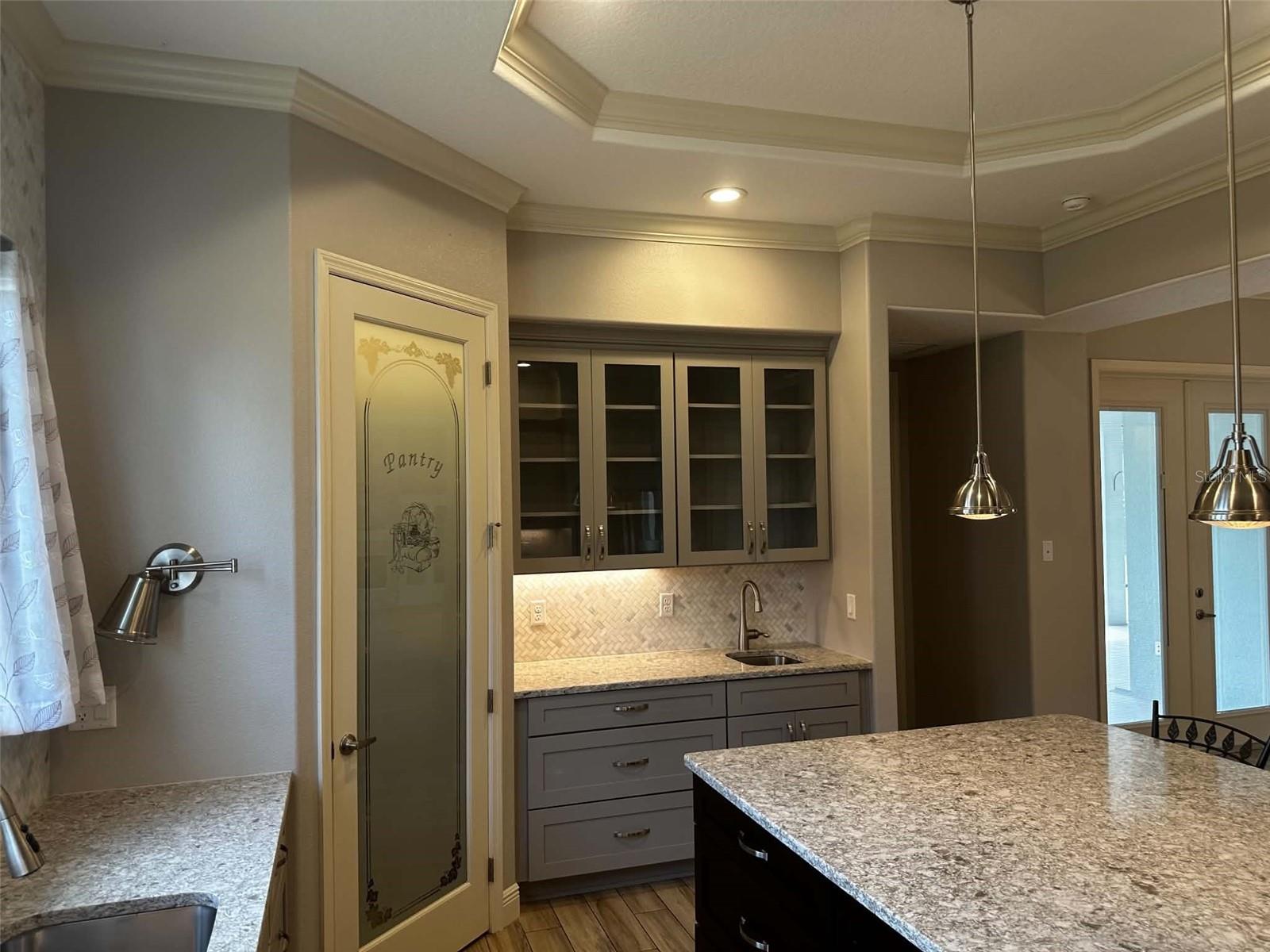 17710 Palm View Cir Property Photo 11