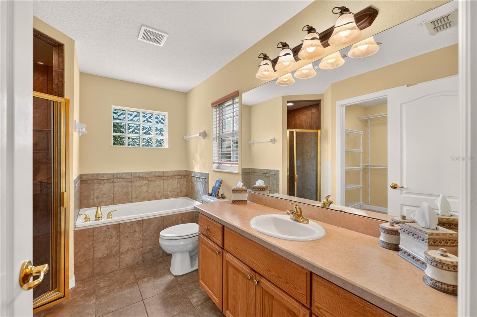 90 Golfview Cir Property Photo 27