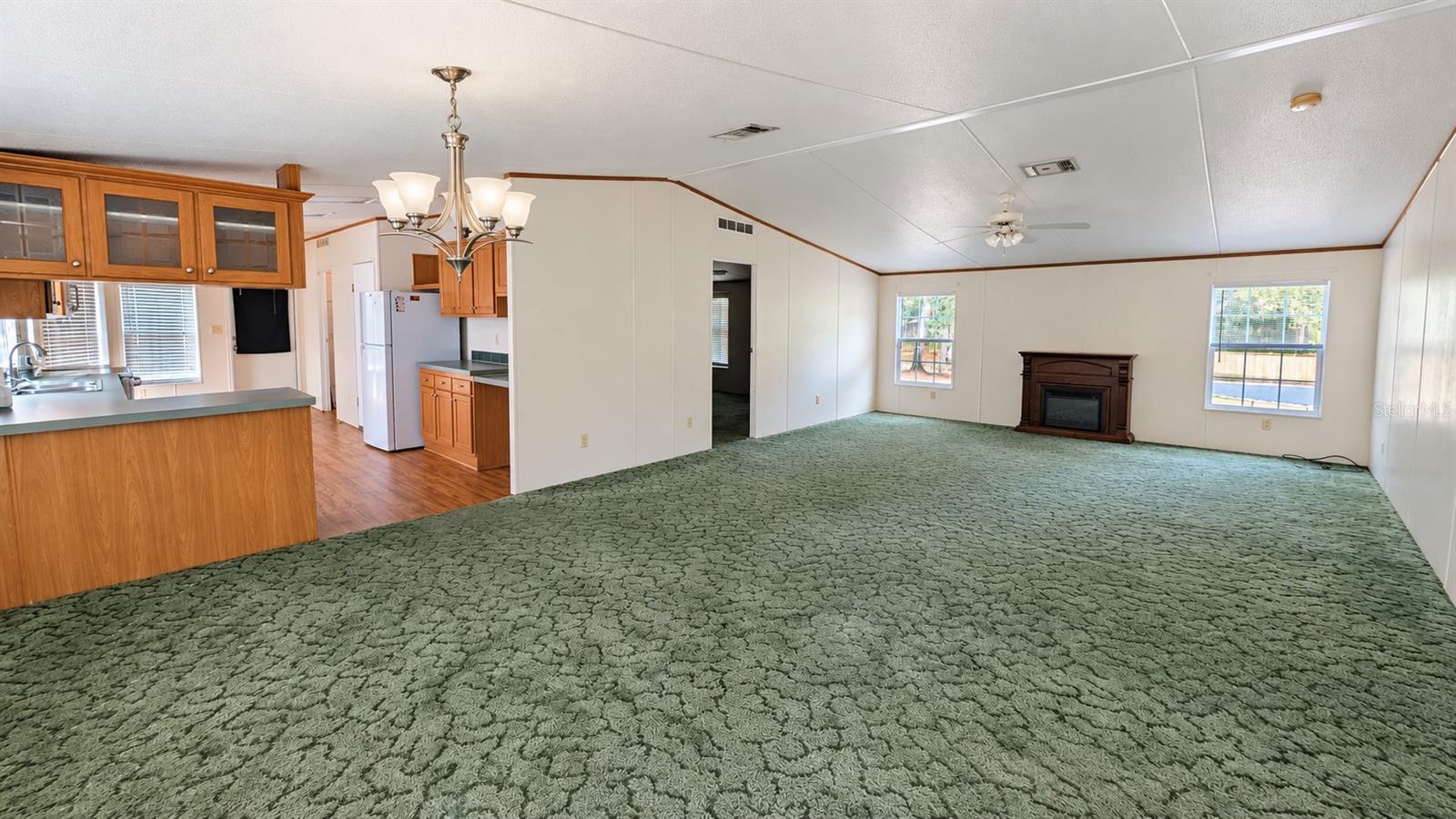 3657 E Flint Ln Property Photo 8