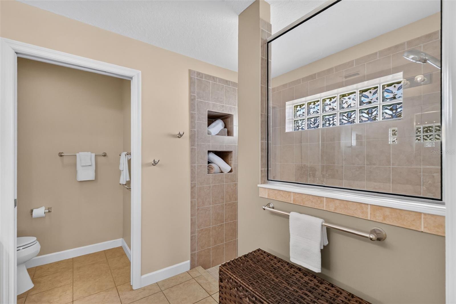 2359 Wakefield Way Property Photo 30