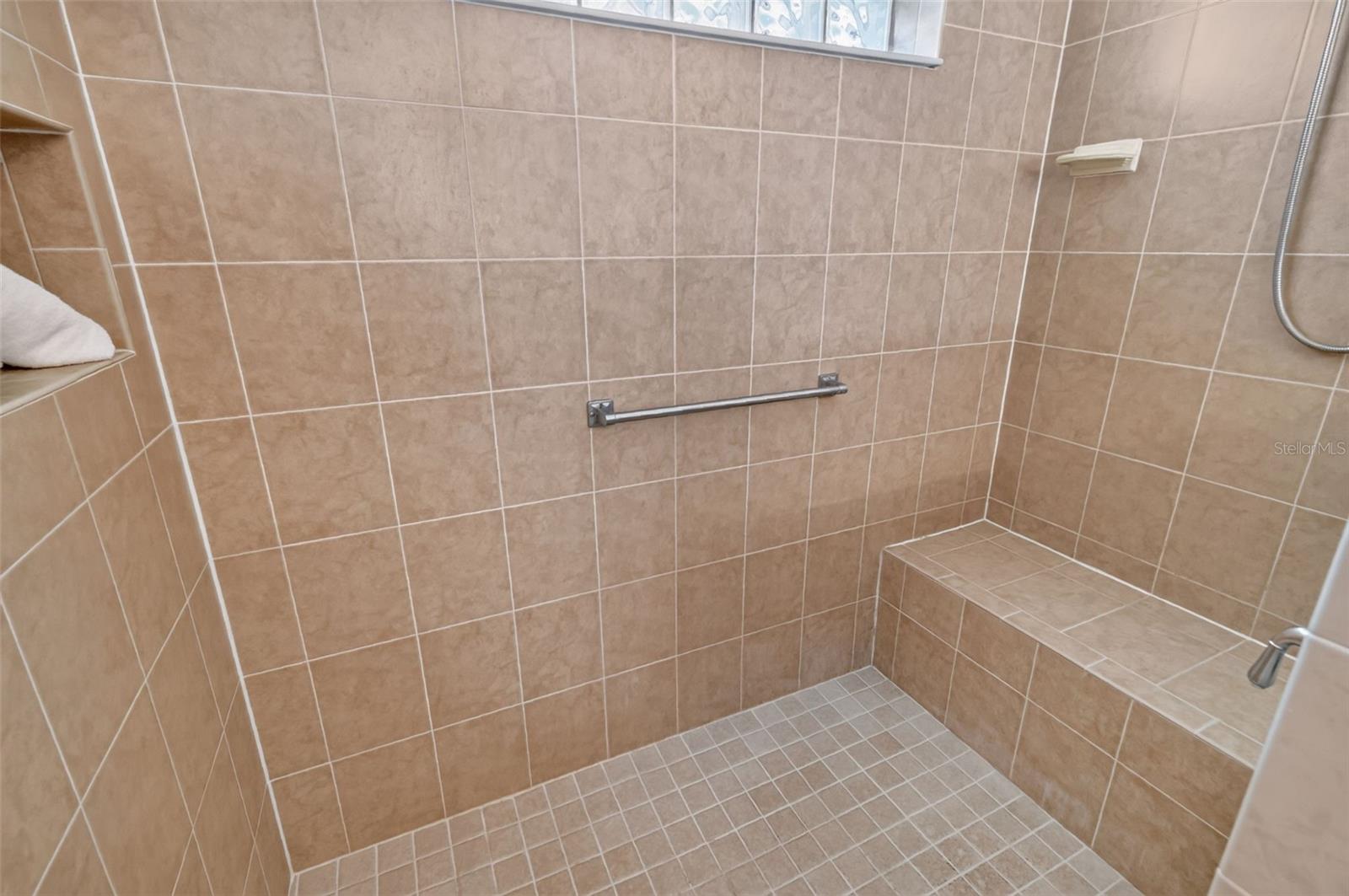 2359 Wakefield Way Property Photo 32