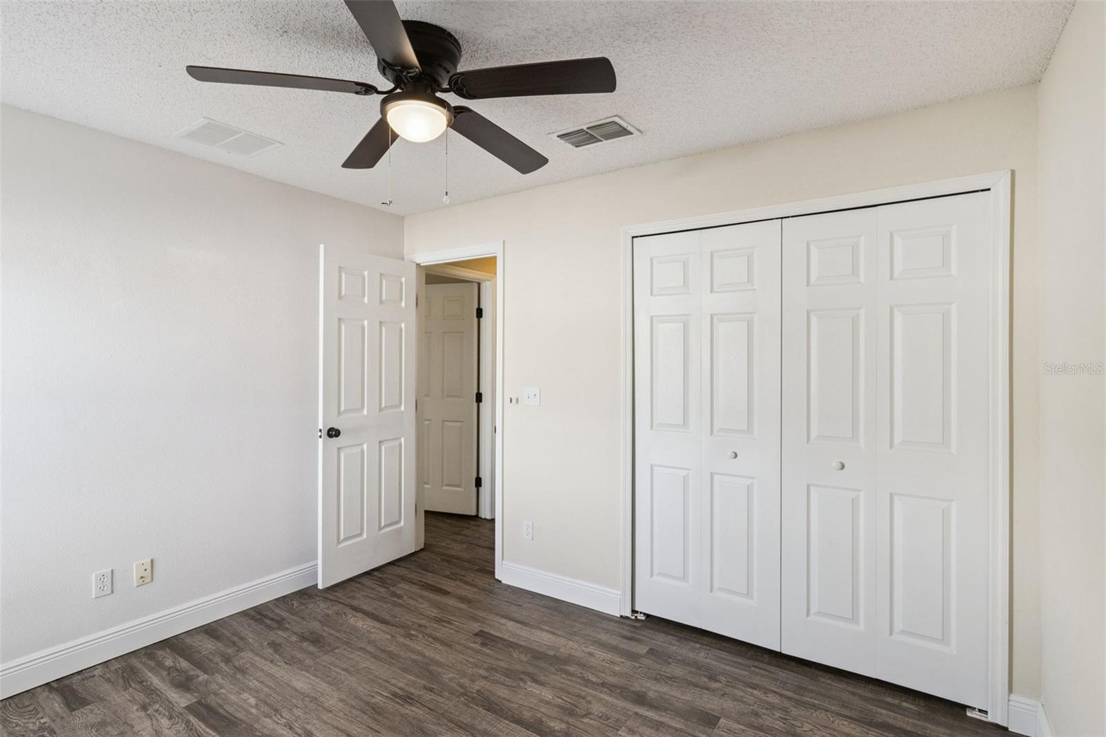 552 Hatchwood Dr Property Photo 25