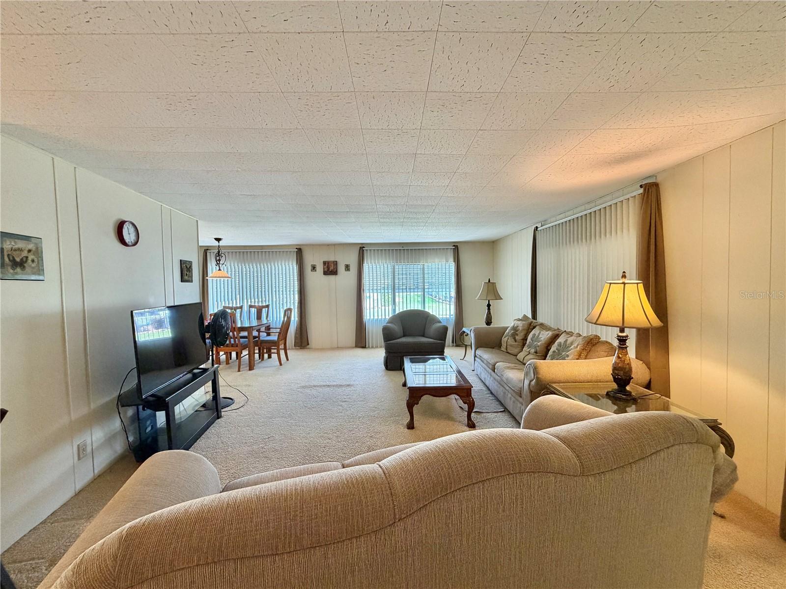 113 Pyracantha Ln Property Photo 12