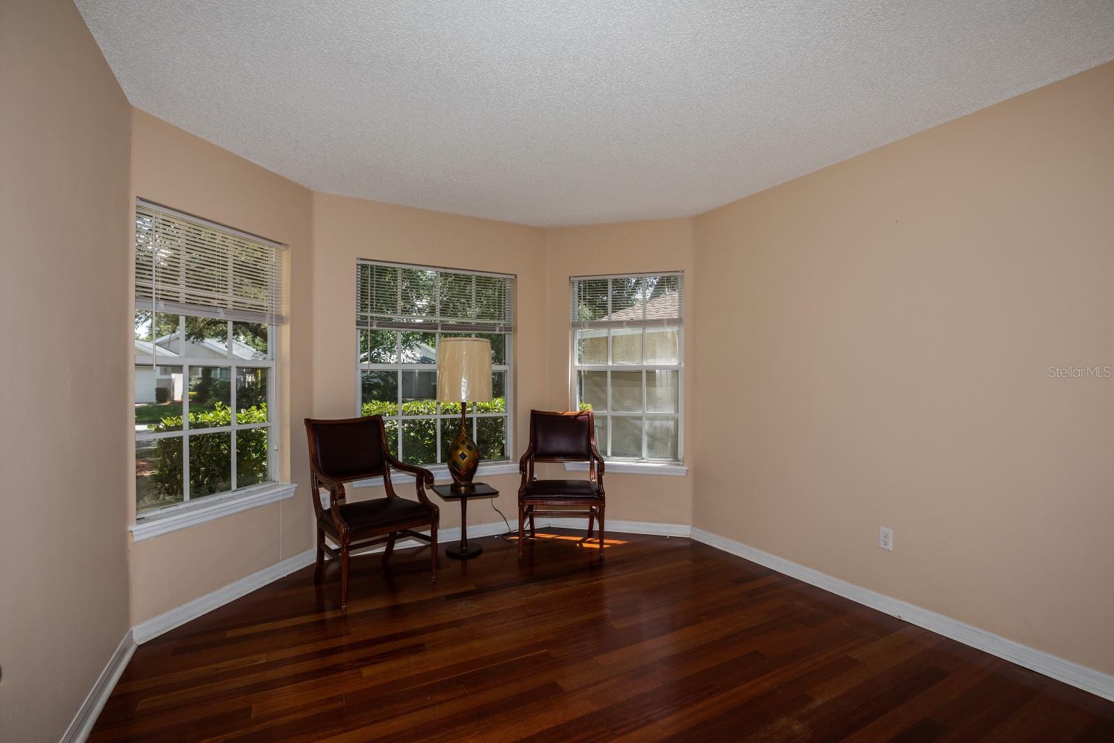 3005 Andover Ct Property Photo 6