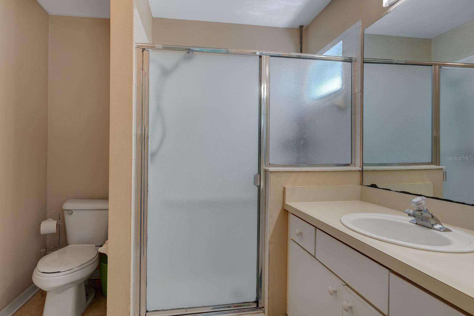 3005 Andover Ct Property Photo 11