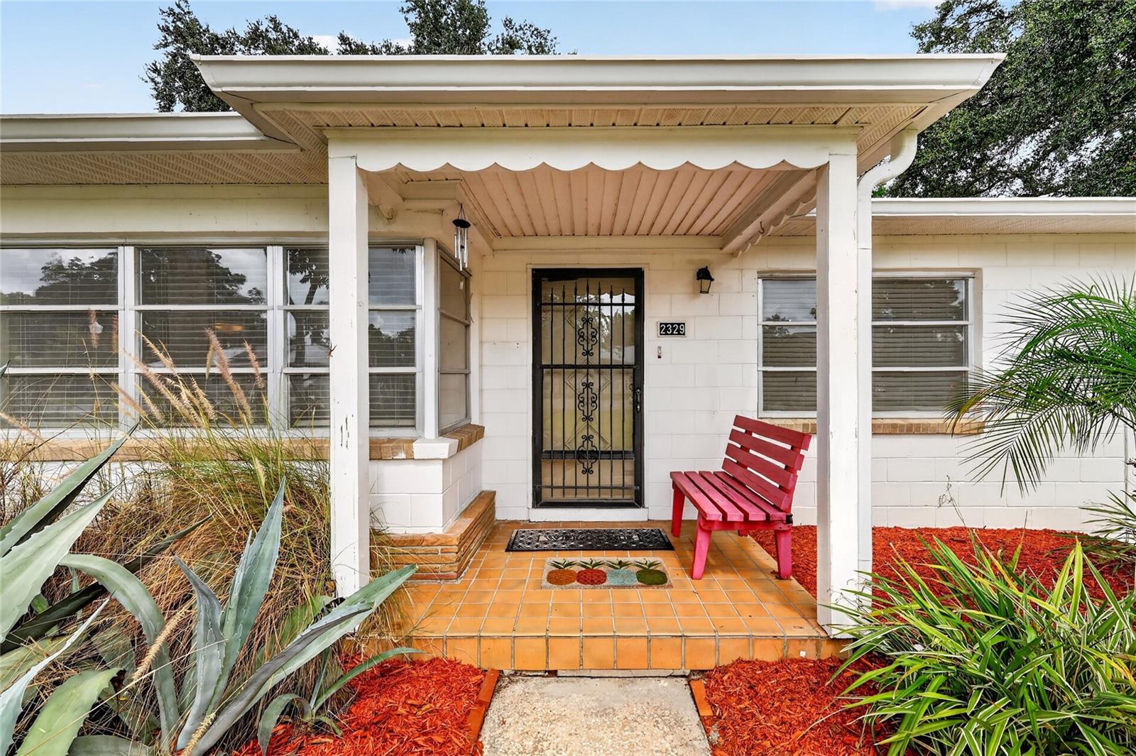2329 Southland Rd Property Photo 4