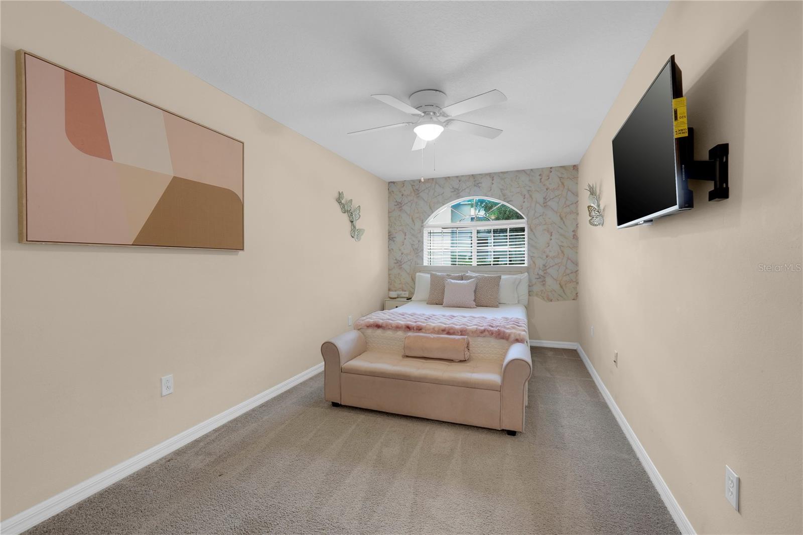 678 Henley Cir Property Photo 26