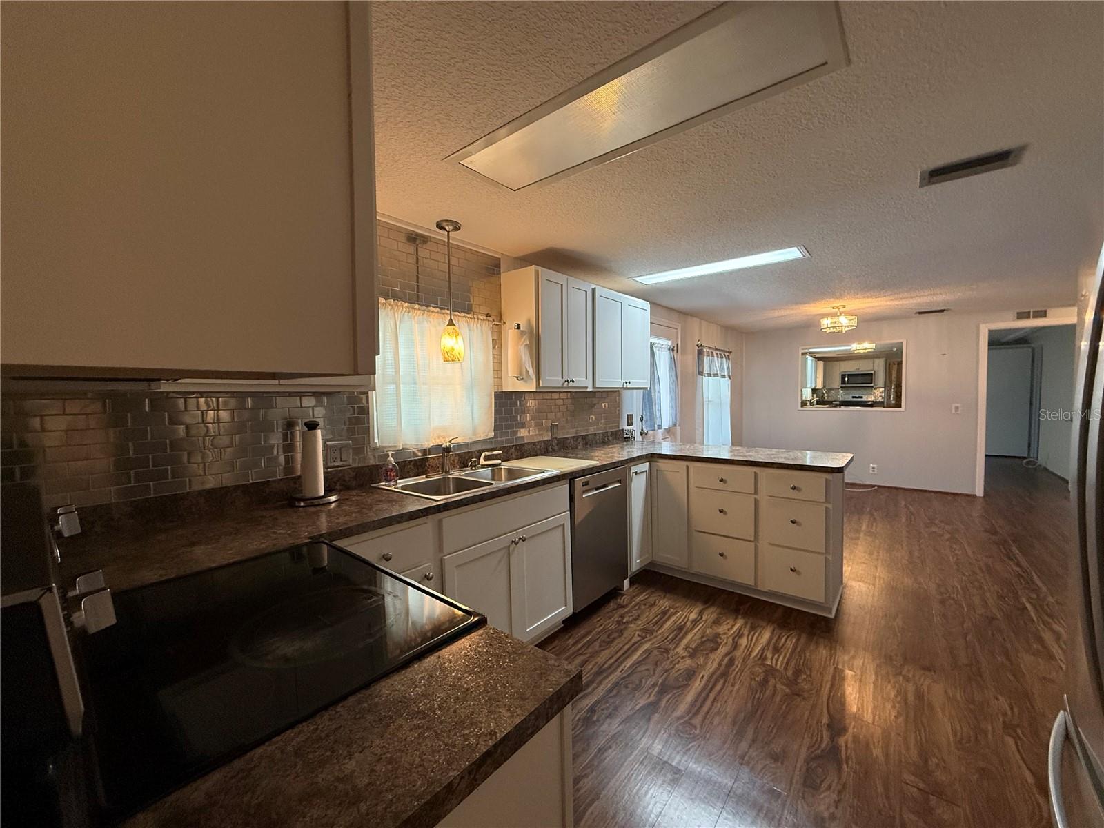 17 N Bobwhite Rd Property Photo 7
