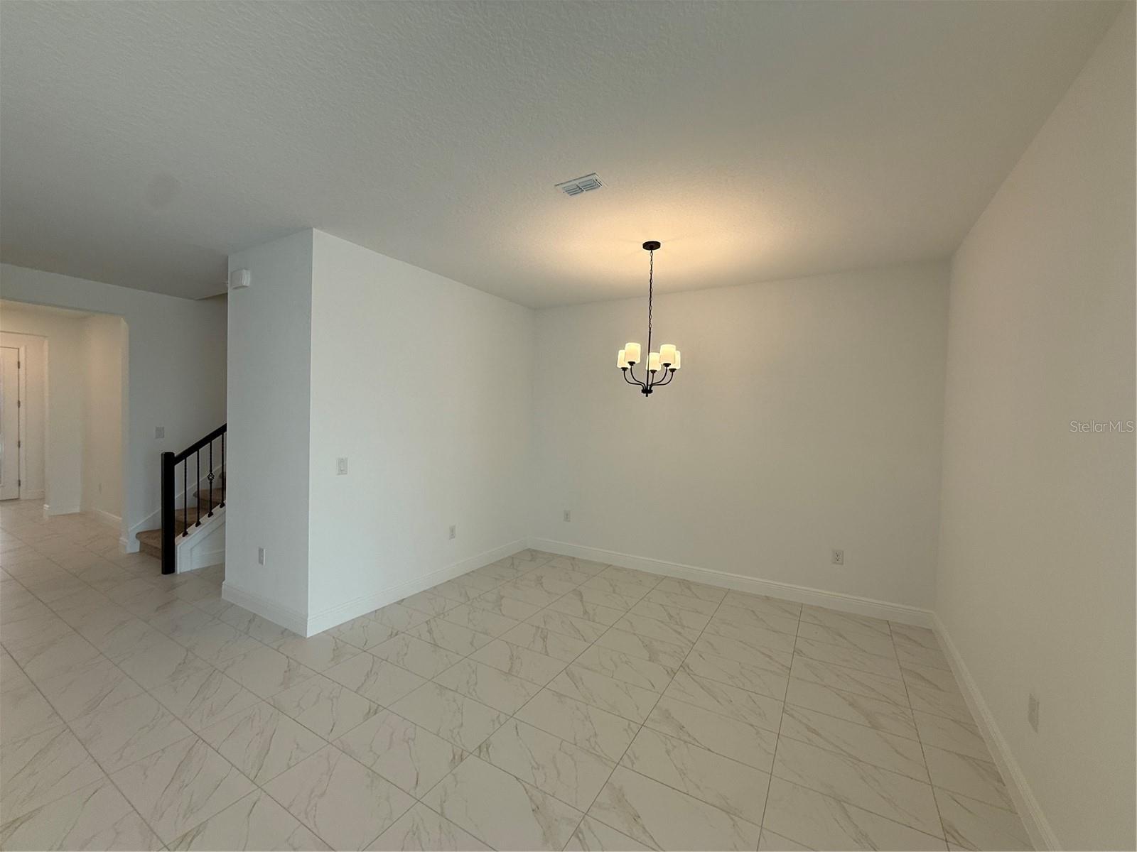1663 Pyramid Hill St Property Photo 9