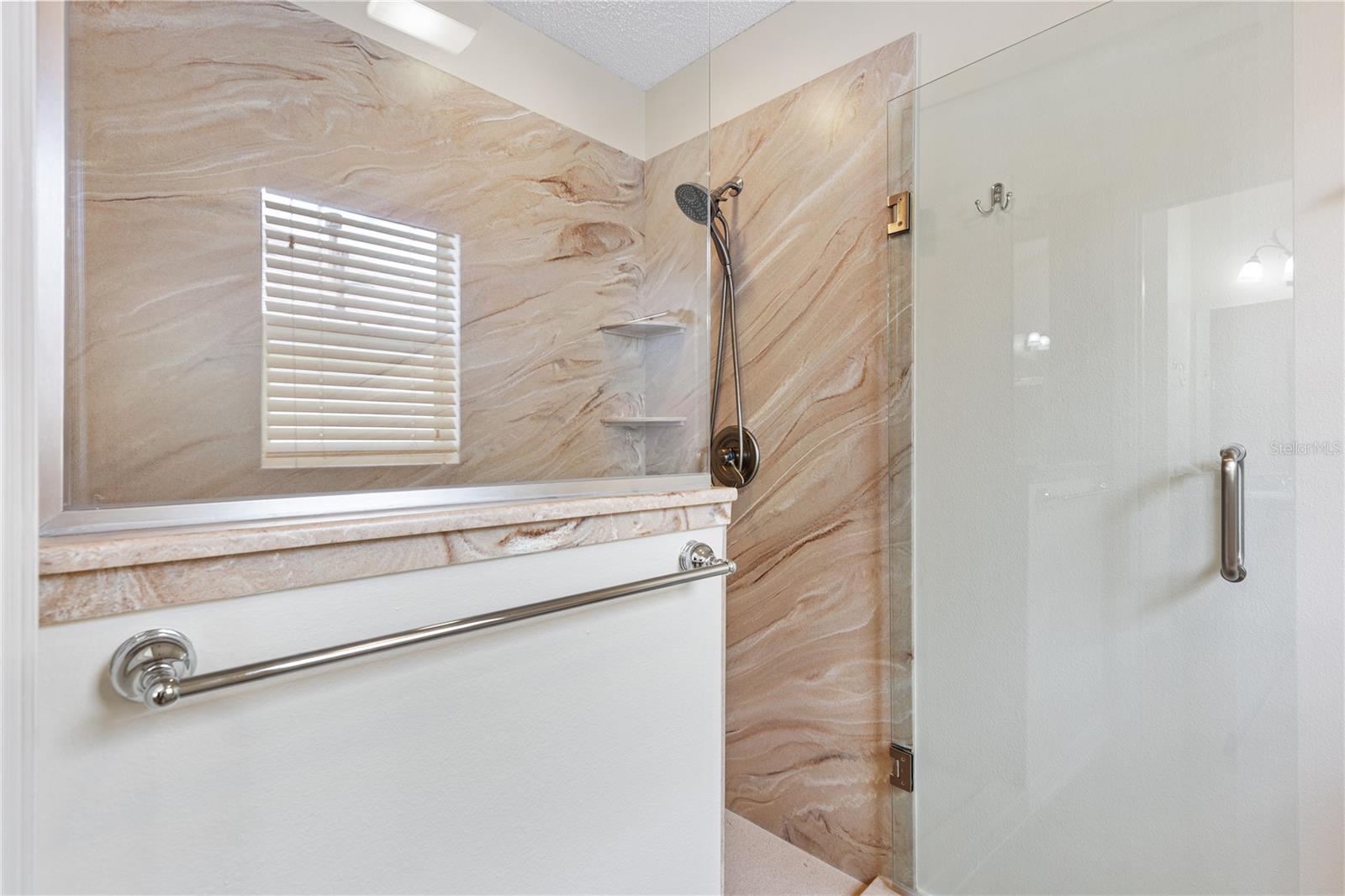 1318 Greenville Way Property Photo 18