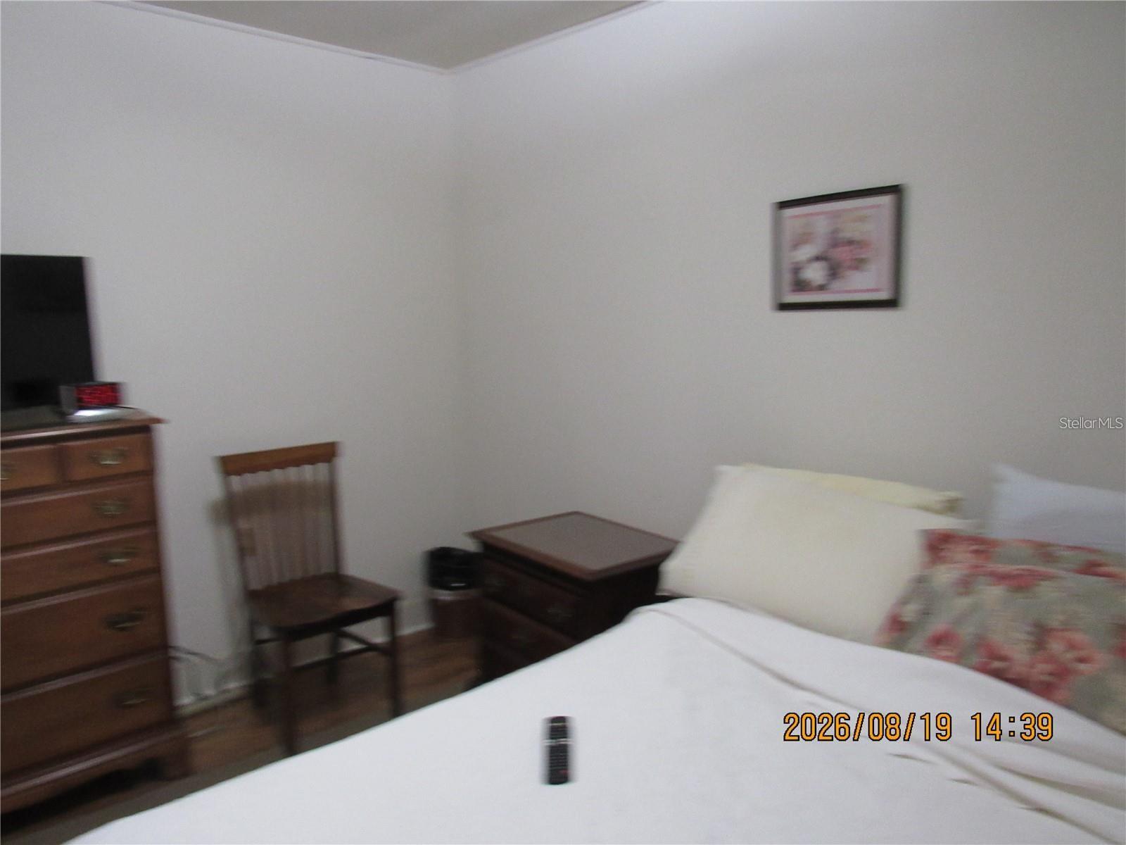 749 E Montrose St Property Photo 6