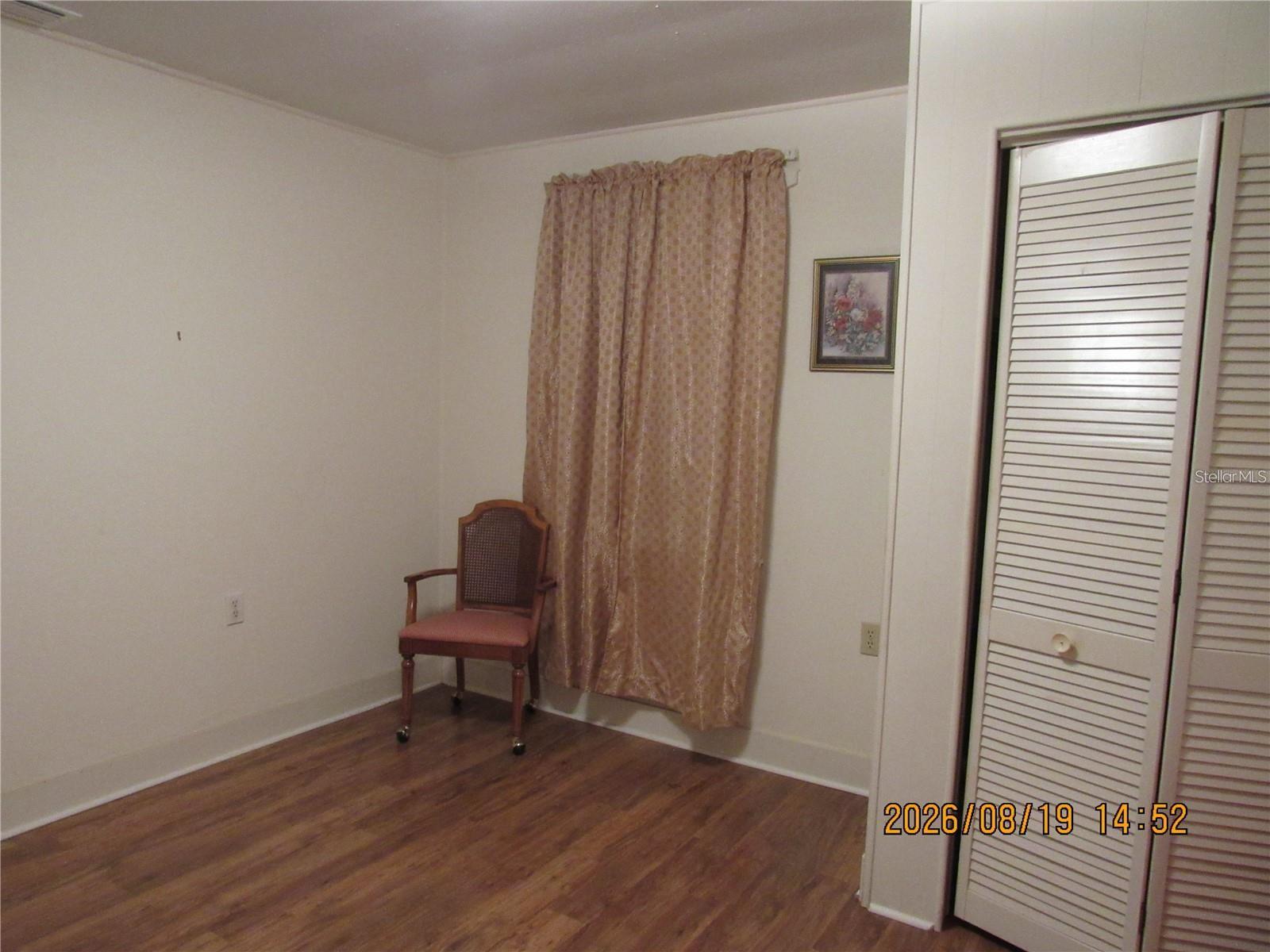 749 E Montrose St Property Photo 21