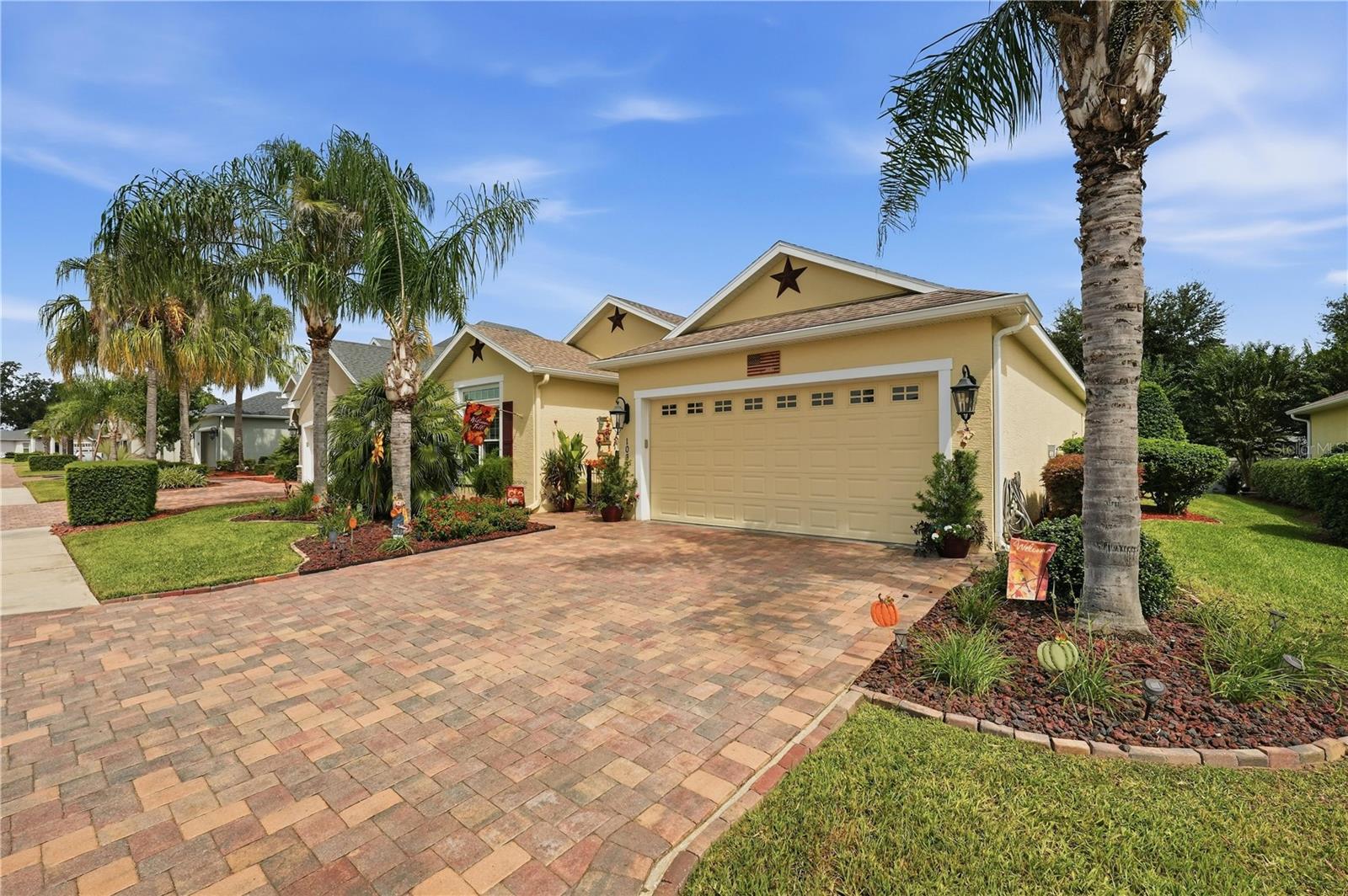10331 Addison Shore Way Property Photo 3