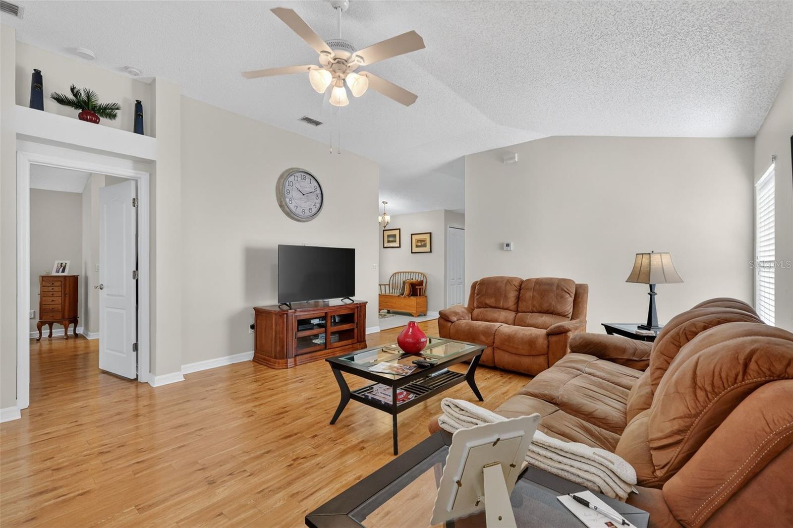 3022 Andover Ct Property Photo 11