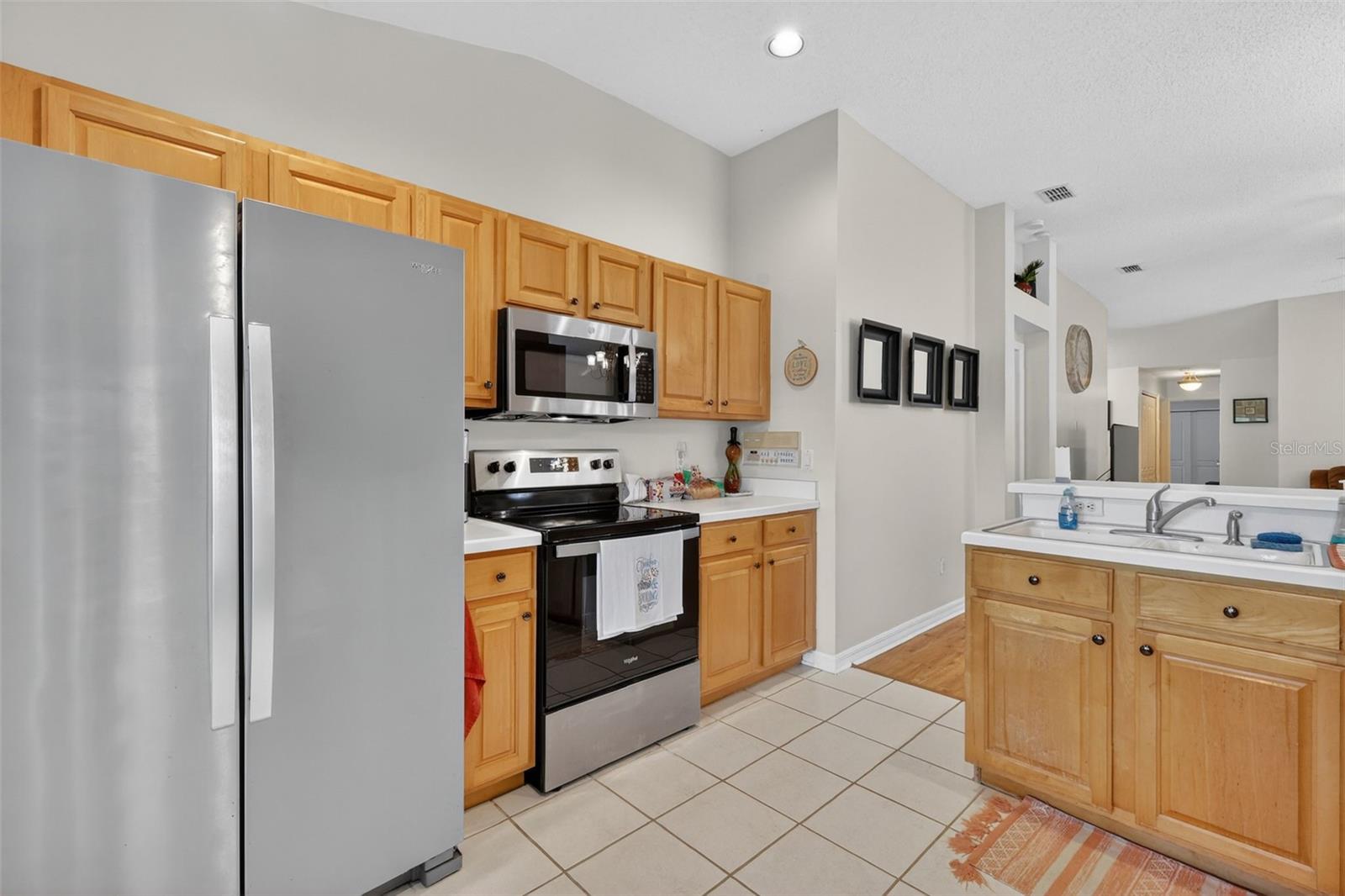 3022 Andover Ct Property Photo 16
