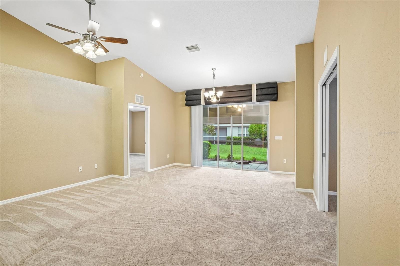 10150 Mainsail Dr Property Photo 9