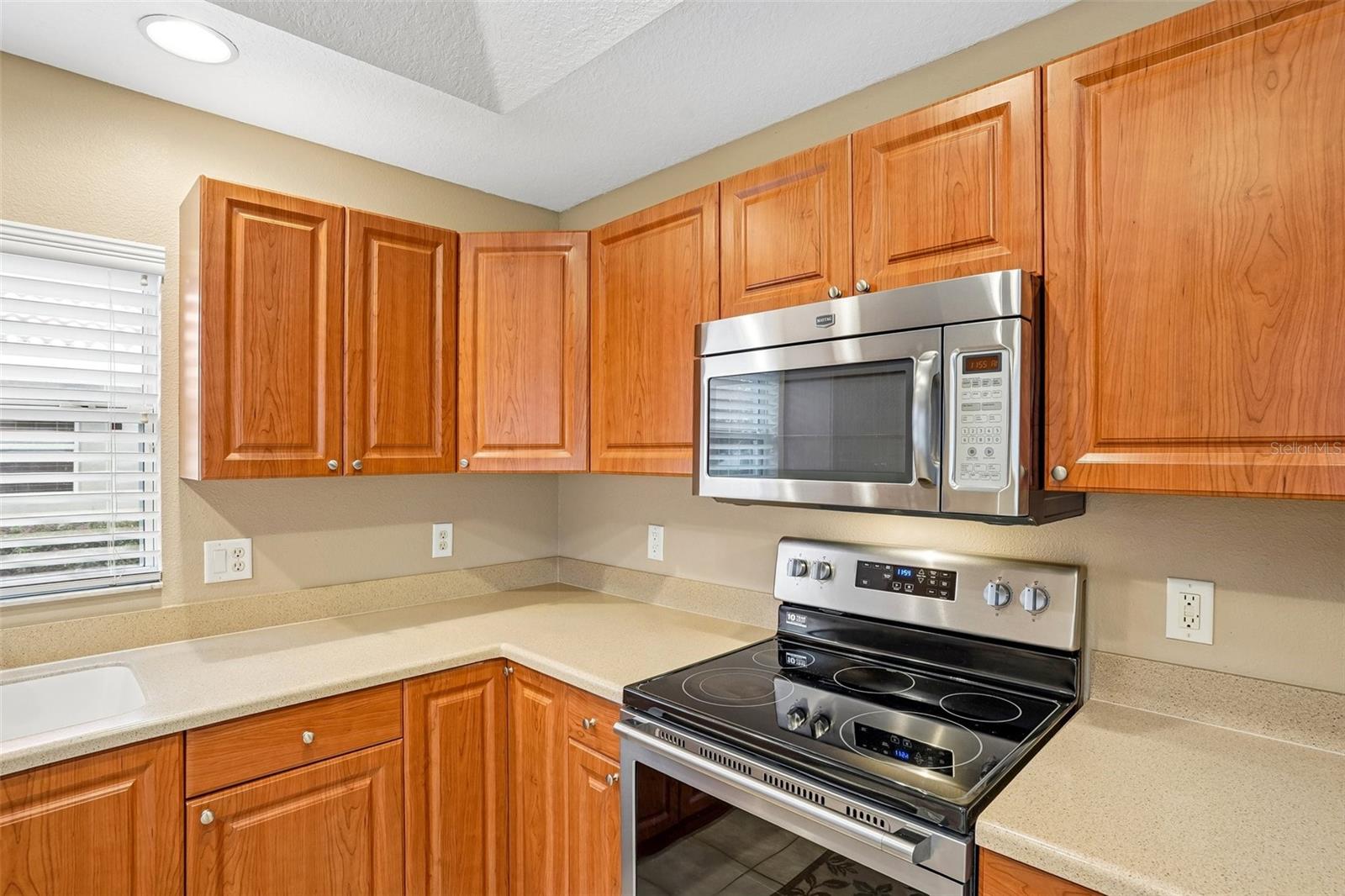10150 Mainsail Dr Property Photo 18
