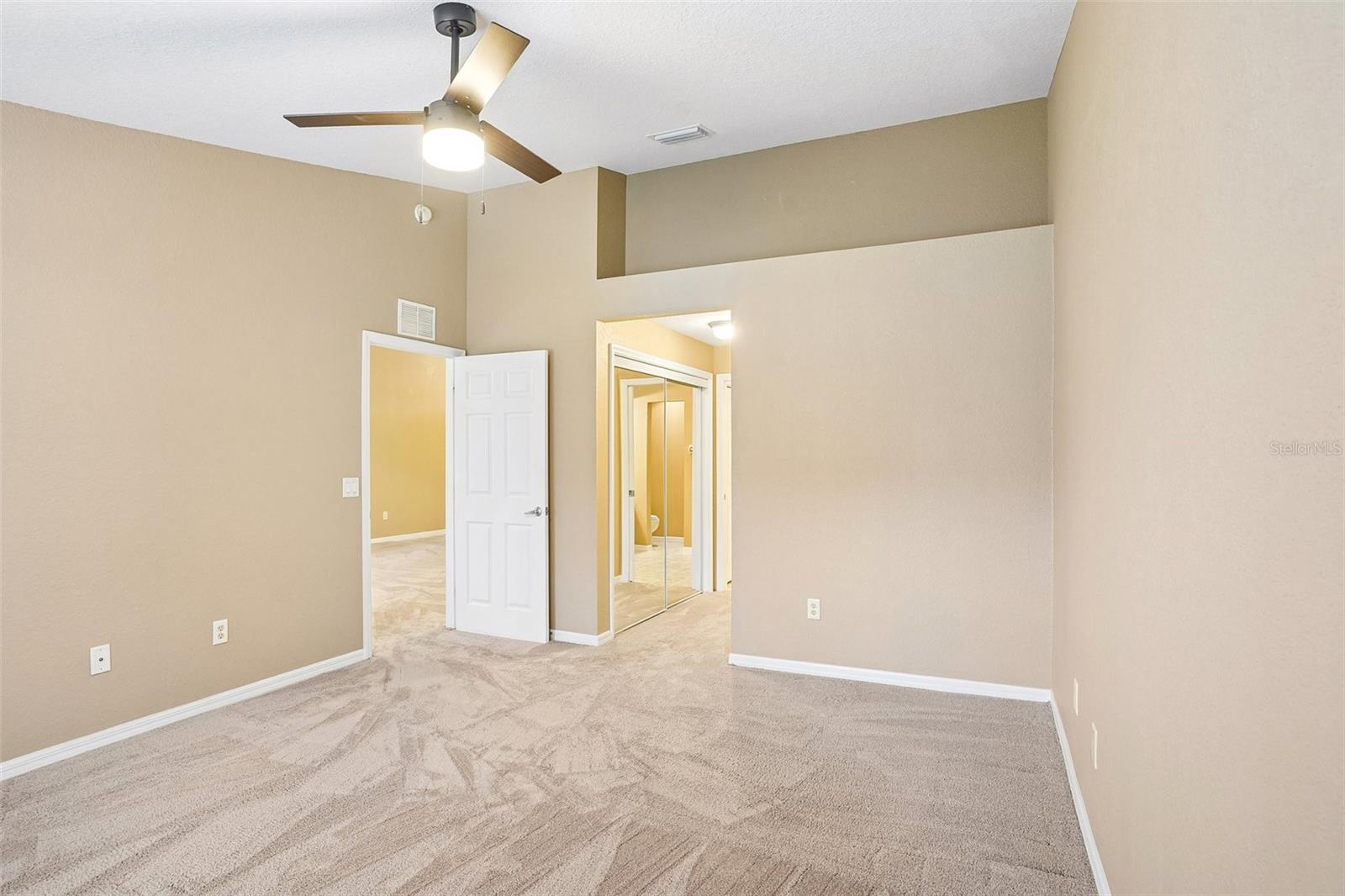 10150 Mainsail Dr Property Photo 25