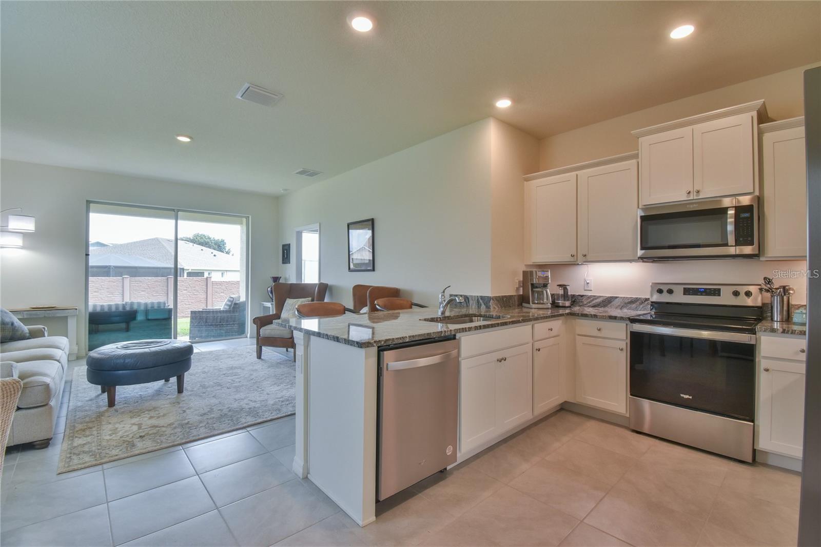 5553 Nw 40th Loop Property Photo 5