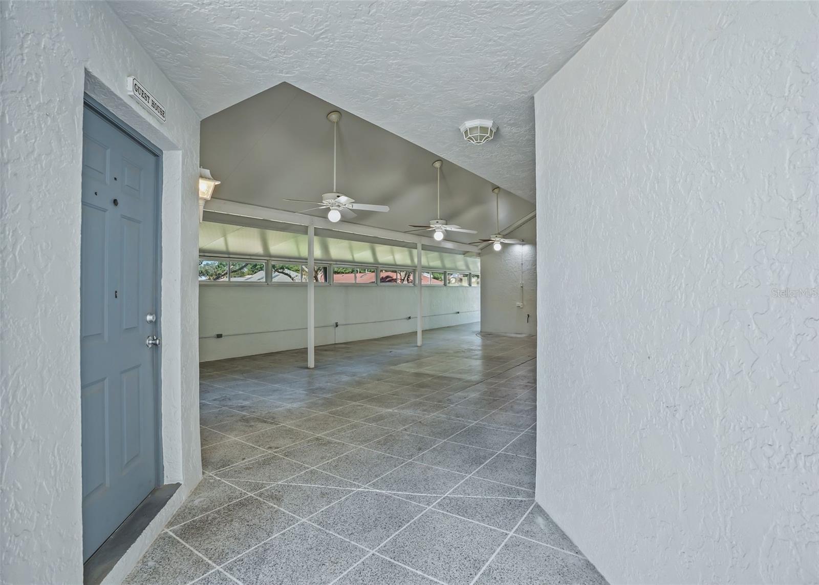 17681 Se 115th Ct Property Photo 5