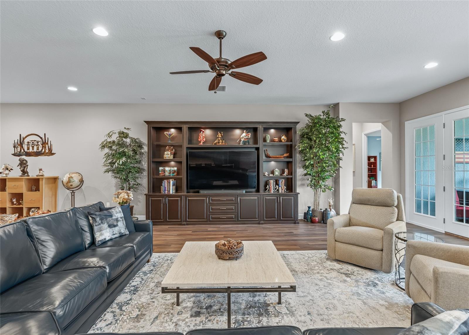 4398 Pezzullo Cir Property Photo 23