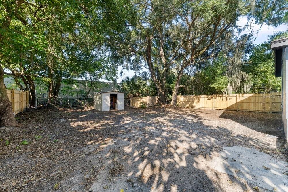 1518 Crest Ave Property Photo 30