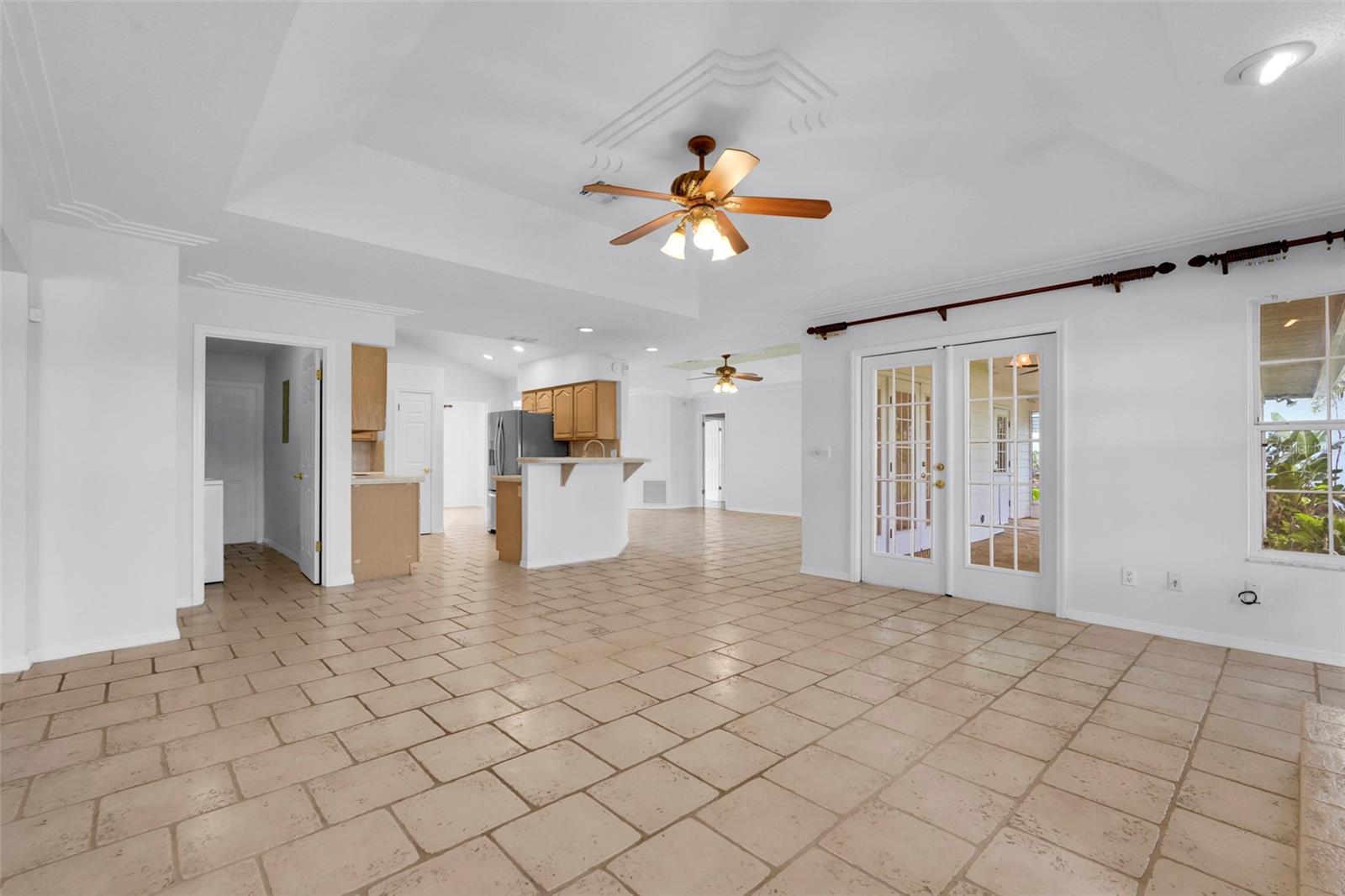14747 Green Valley Blvd Property Photo 19