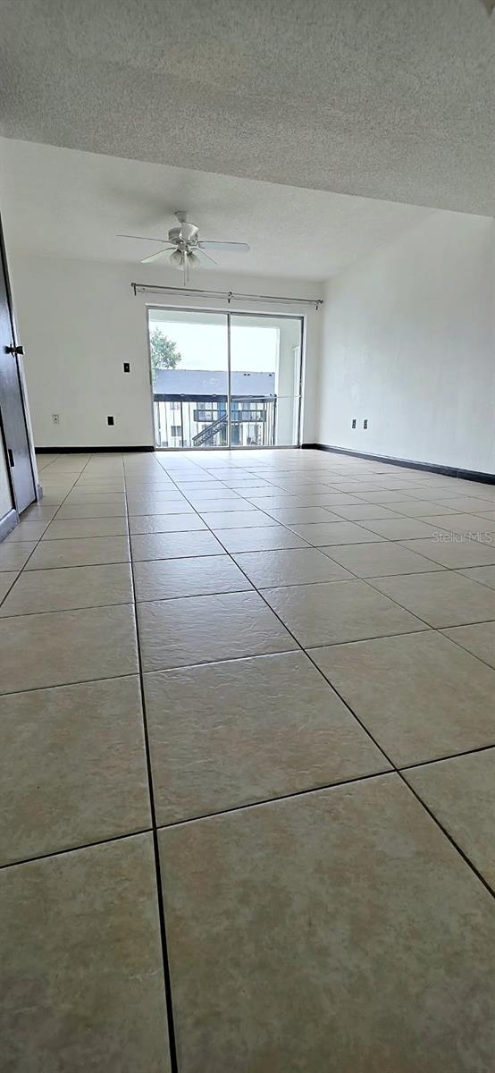 4149 S Semoran Blvd #9 Property Photo 4