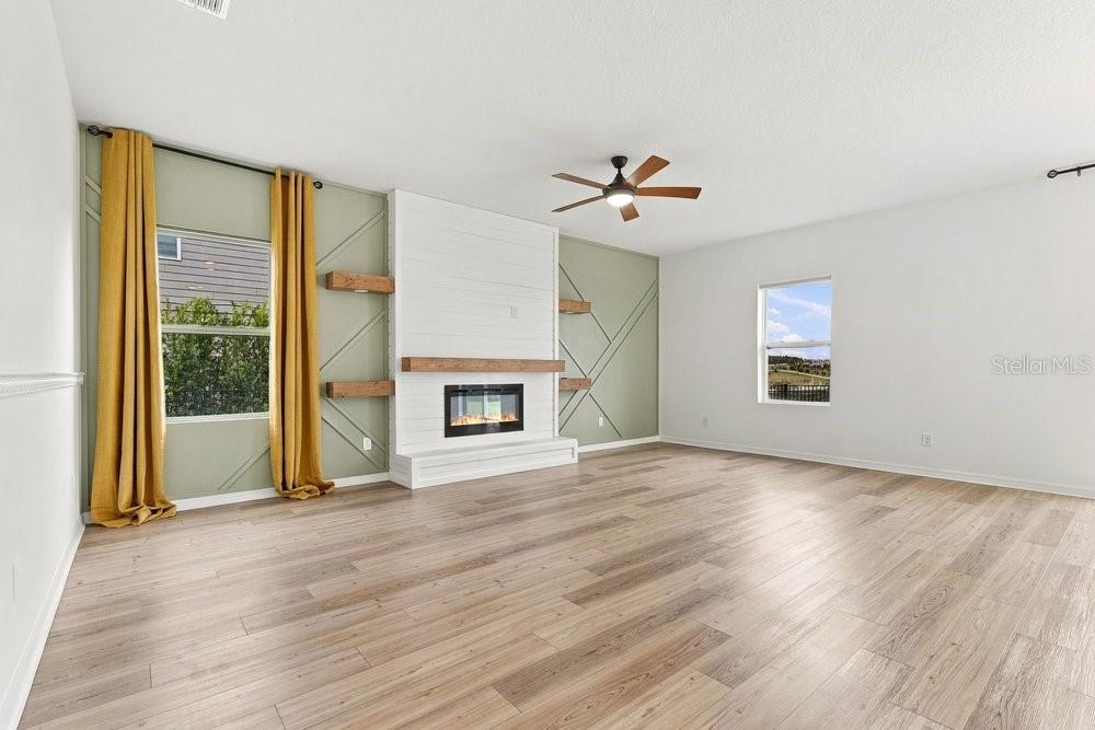 2378 Gold Dust Dr Property Photo 7