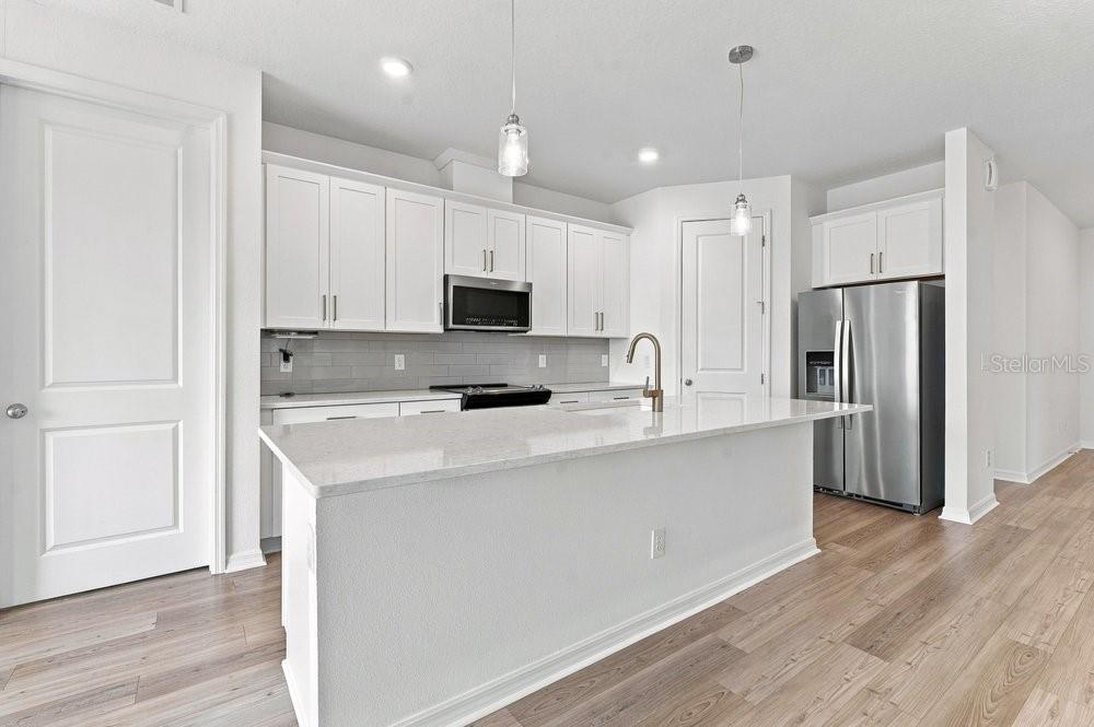 2378 Gold Dust Dr Property Photo 12