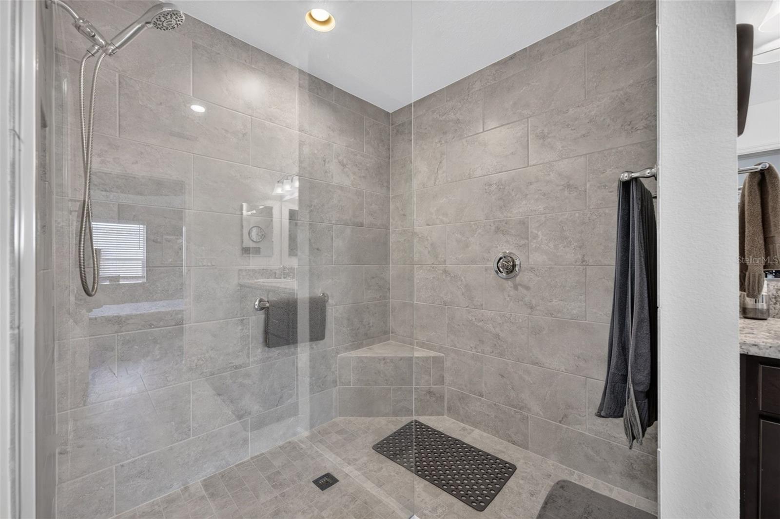 2137 Locklin Ln Property Photo 21
