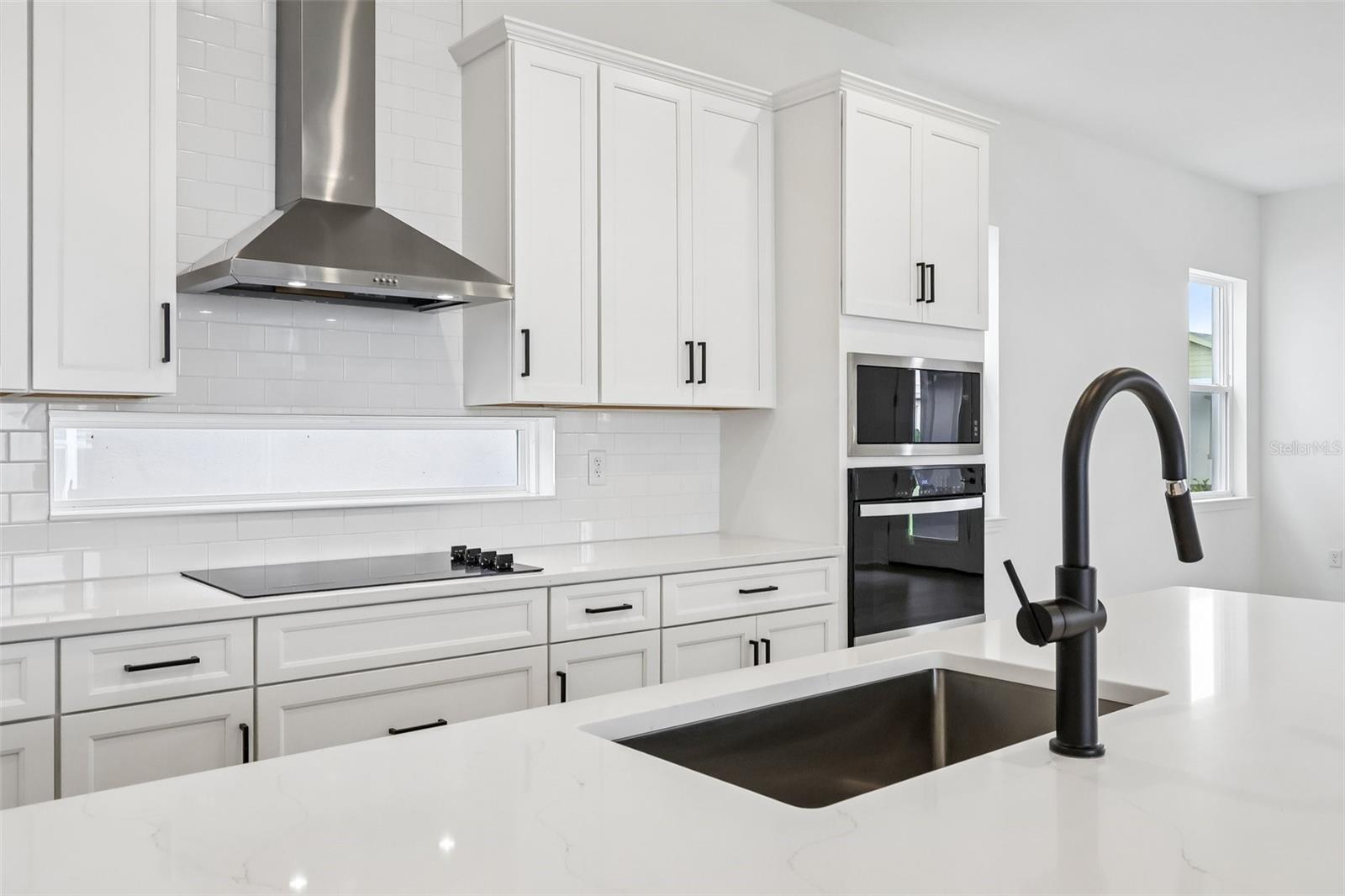 10240 Fiddley Aly Property Photo 16