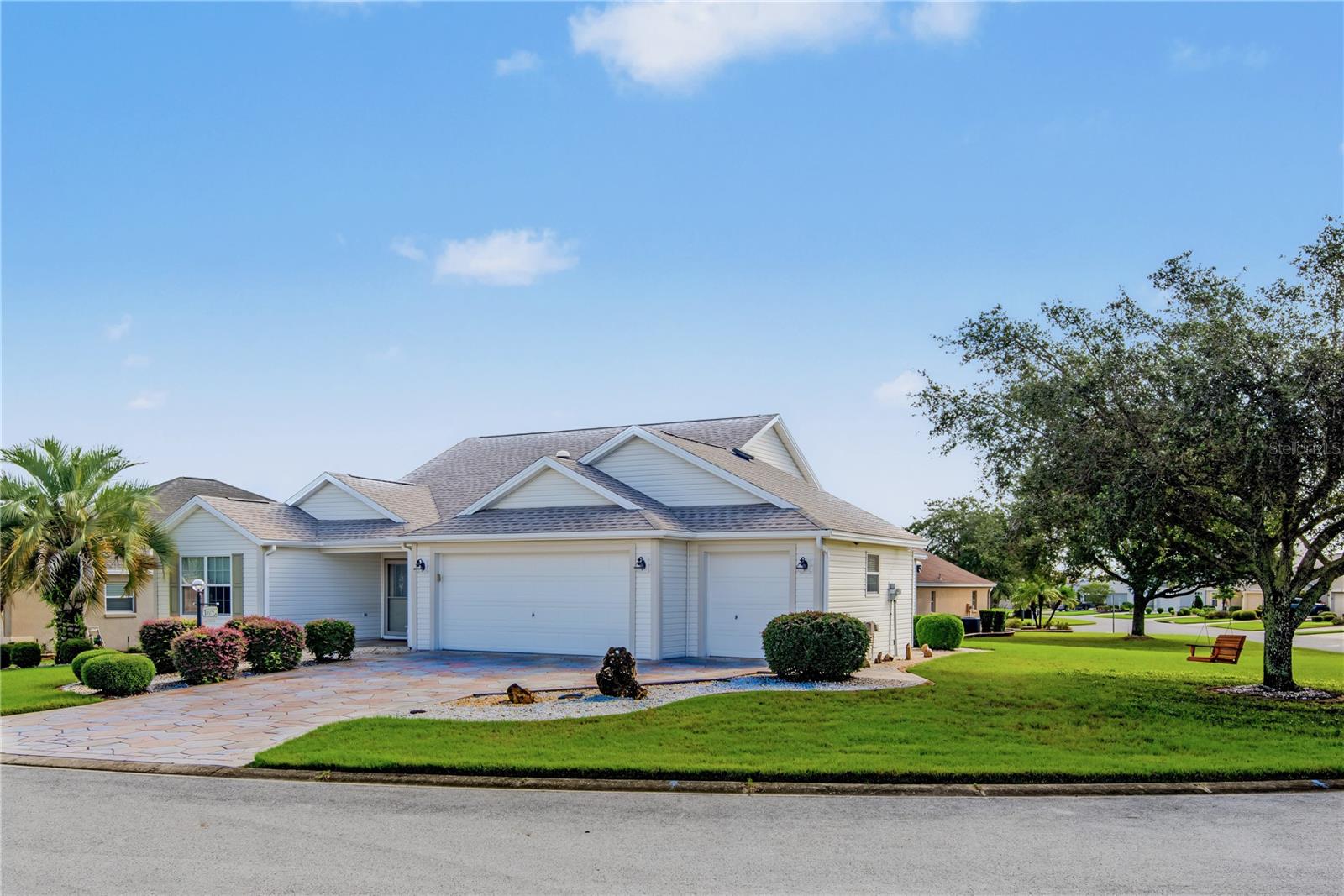 1073 Alcove Loop Property Photo 36