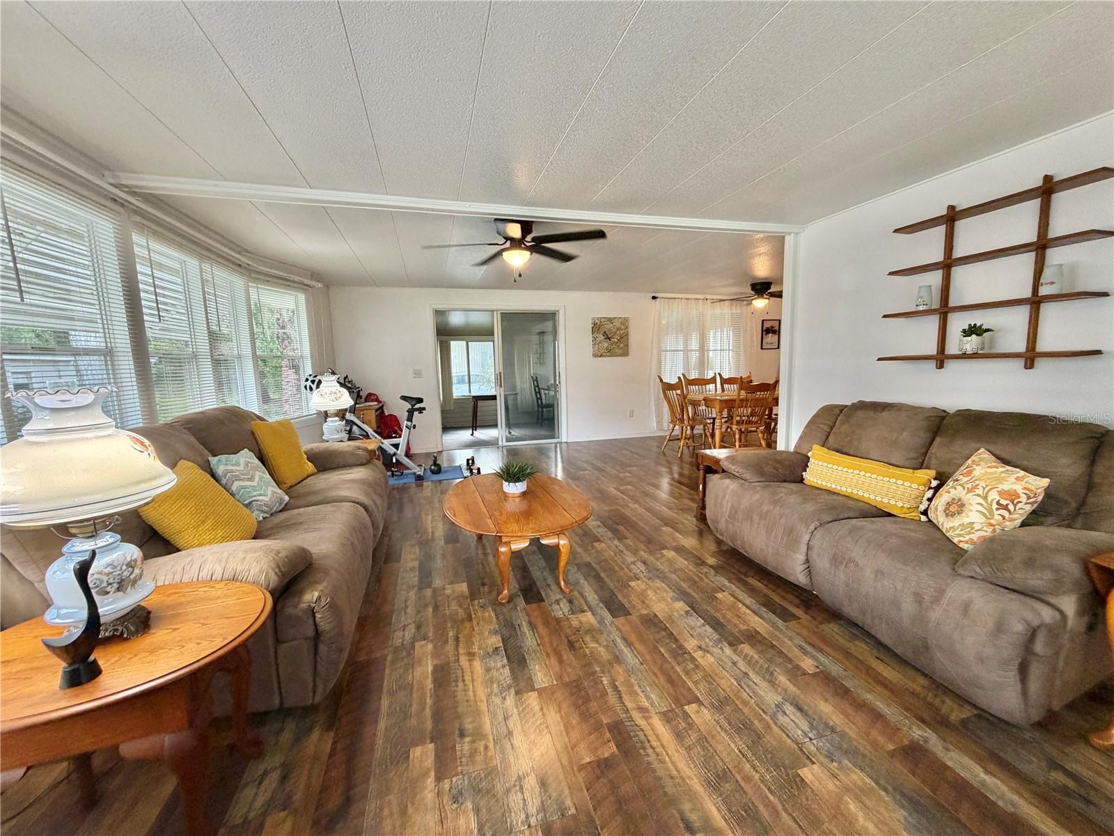 103 Tamarisk Way Property Photo 2