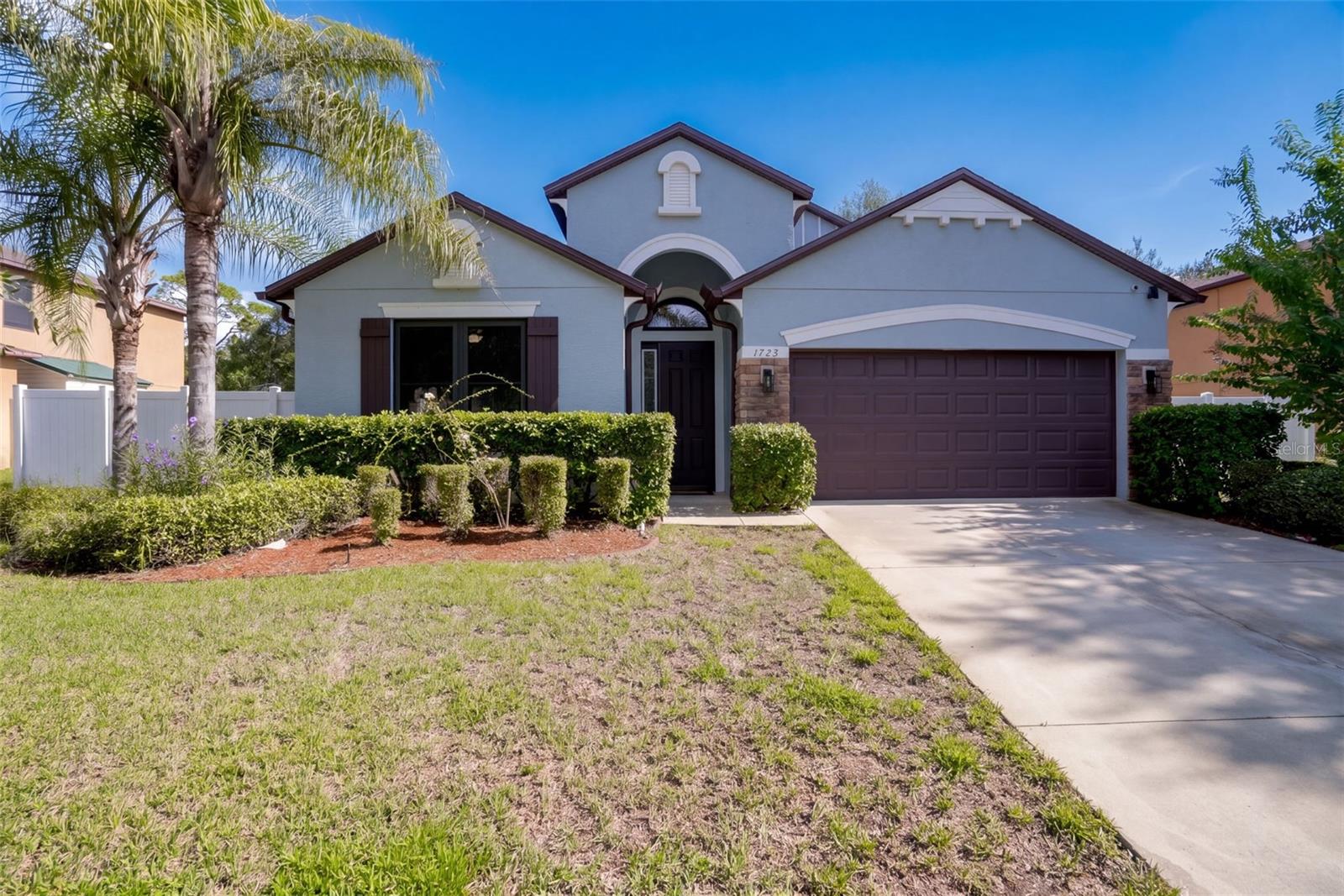 1773 Waterside Oaks Dr Property Photo 1