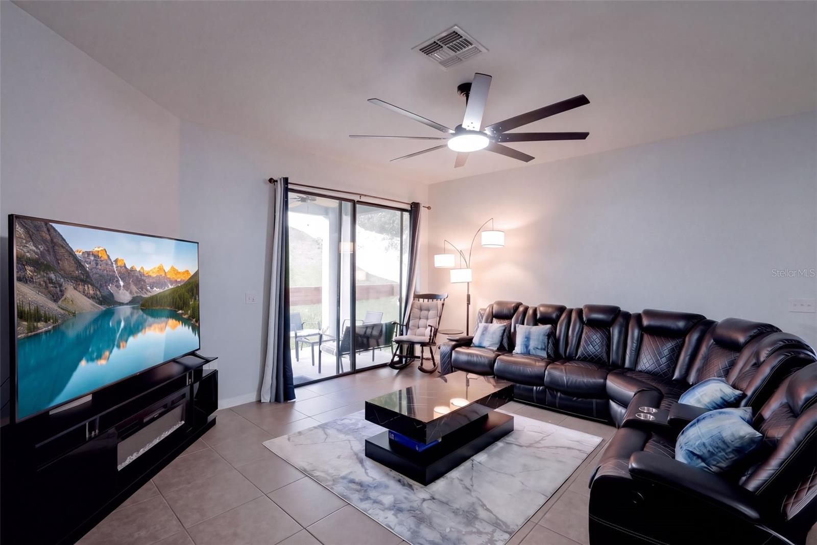 1773 Waterside Oaks Dr Property Photo 10