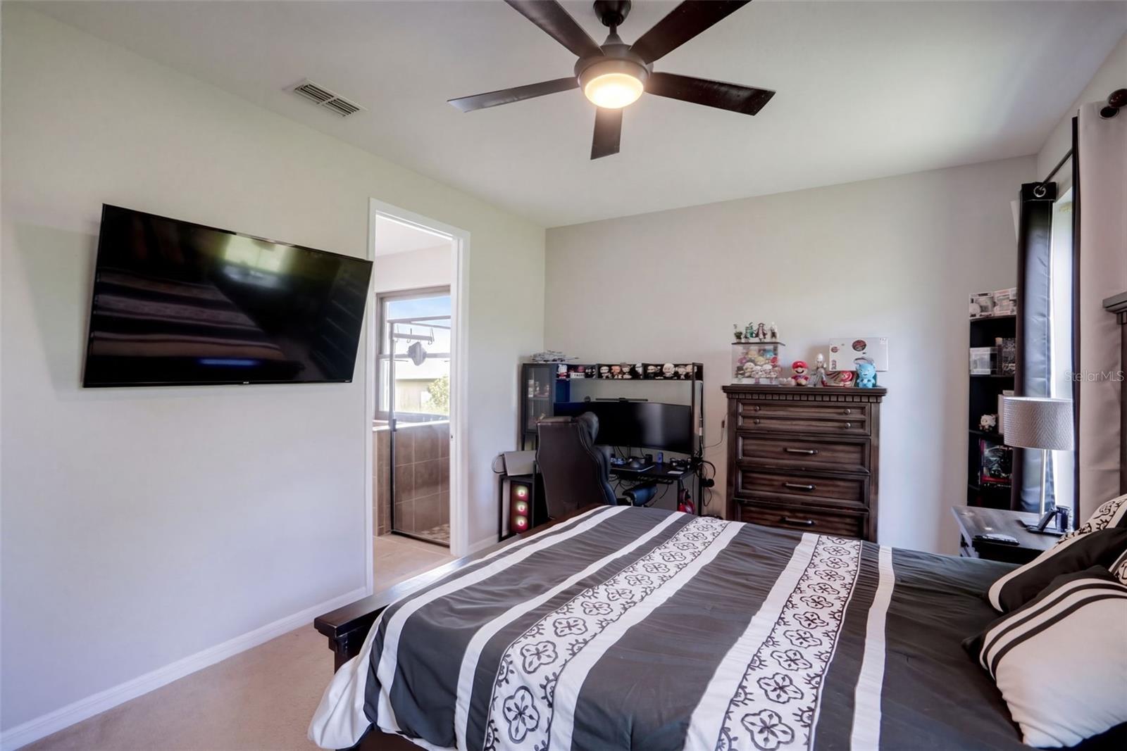1773 Waterside Oaks Dr Property Photo 21