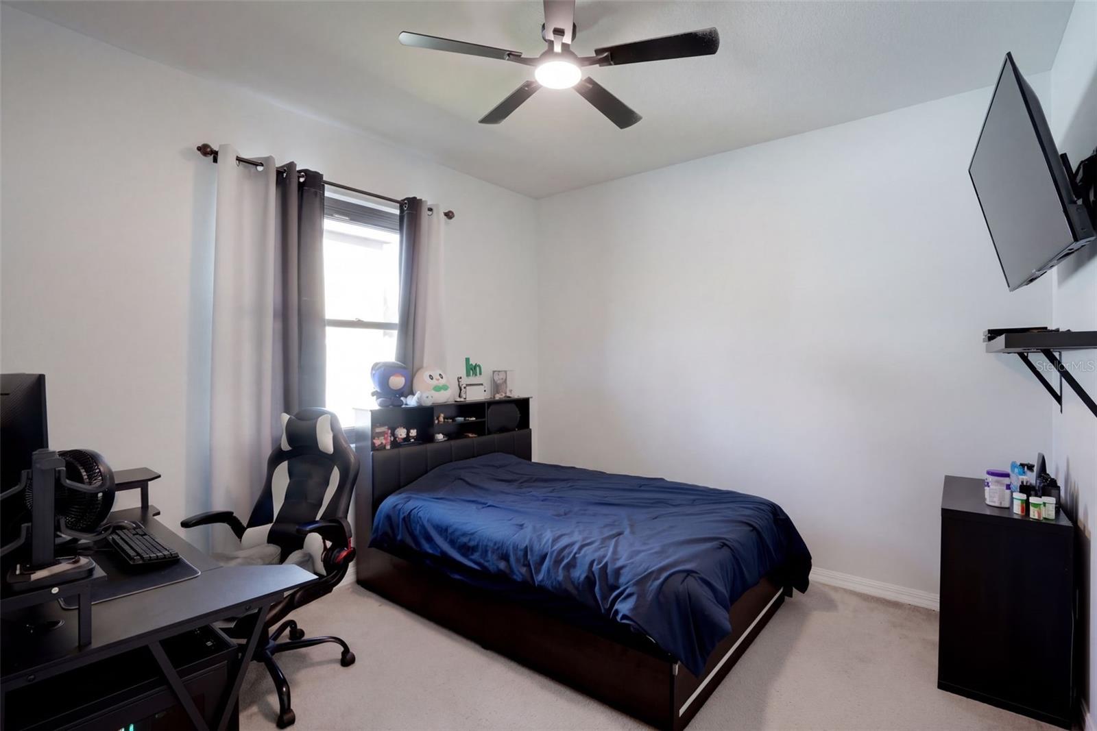 1773 Waterside Oaks Dr Property Photo 23