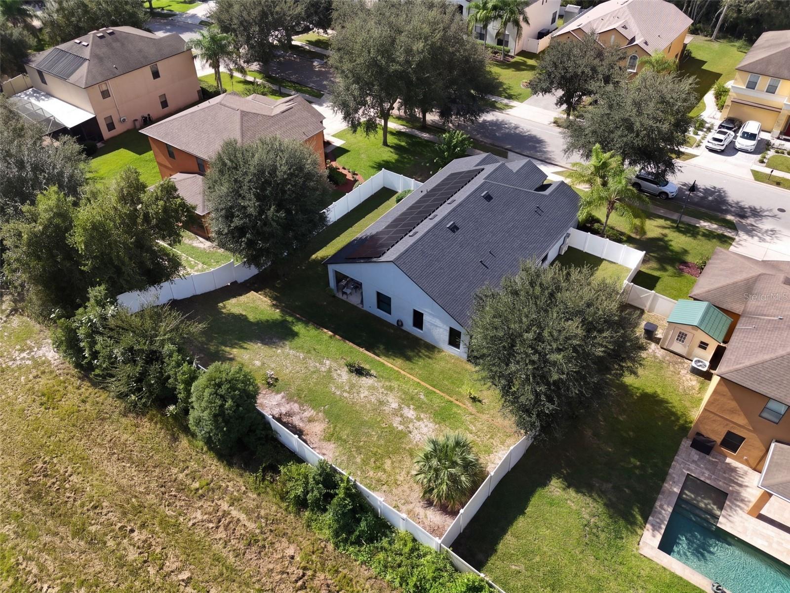 1773 Waterside Oaks Dr Property Photo 45